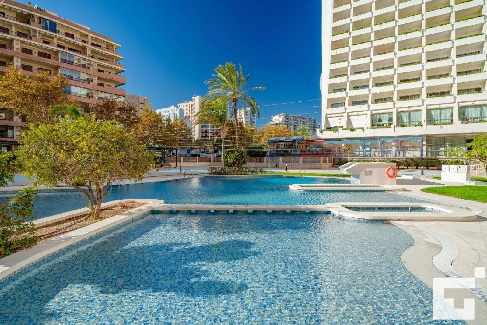 Swimming pool in Apartamento Apolo XVI 1 19 - Grupo Turis