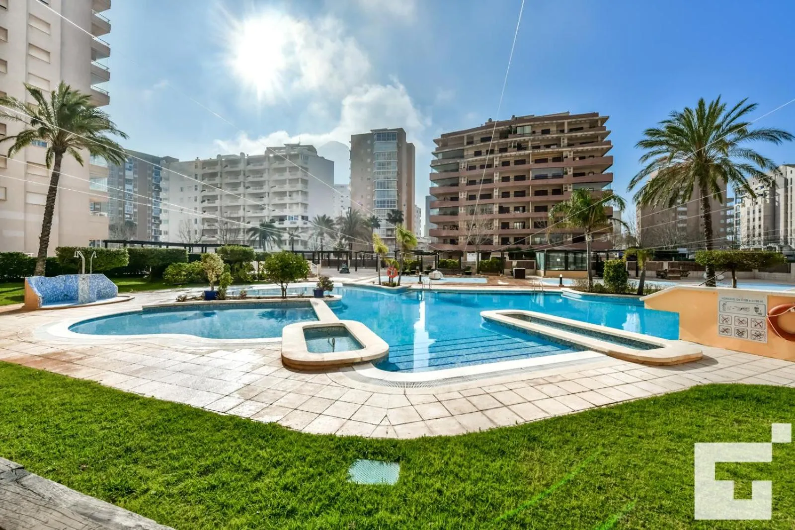 Swimming pool in Apartamento Apolo XVI 1 19 - Grupo Turis