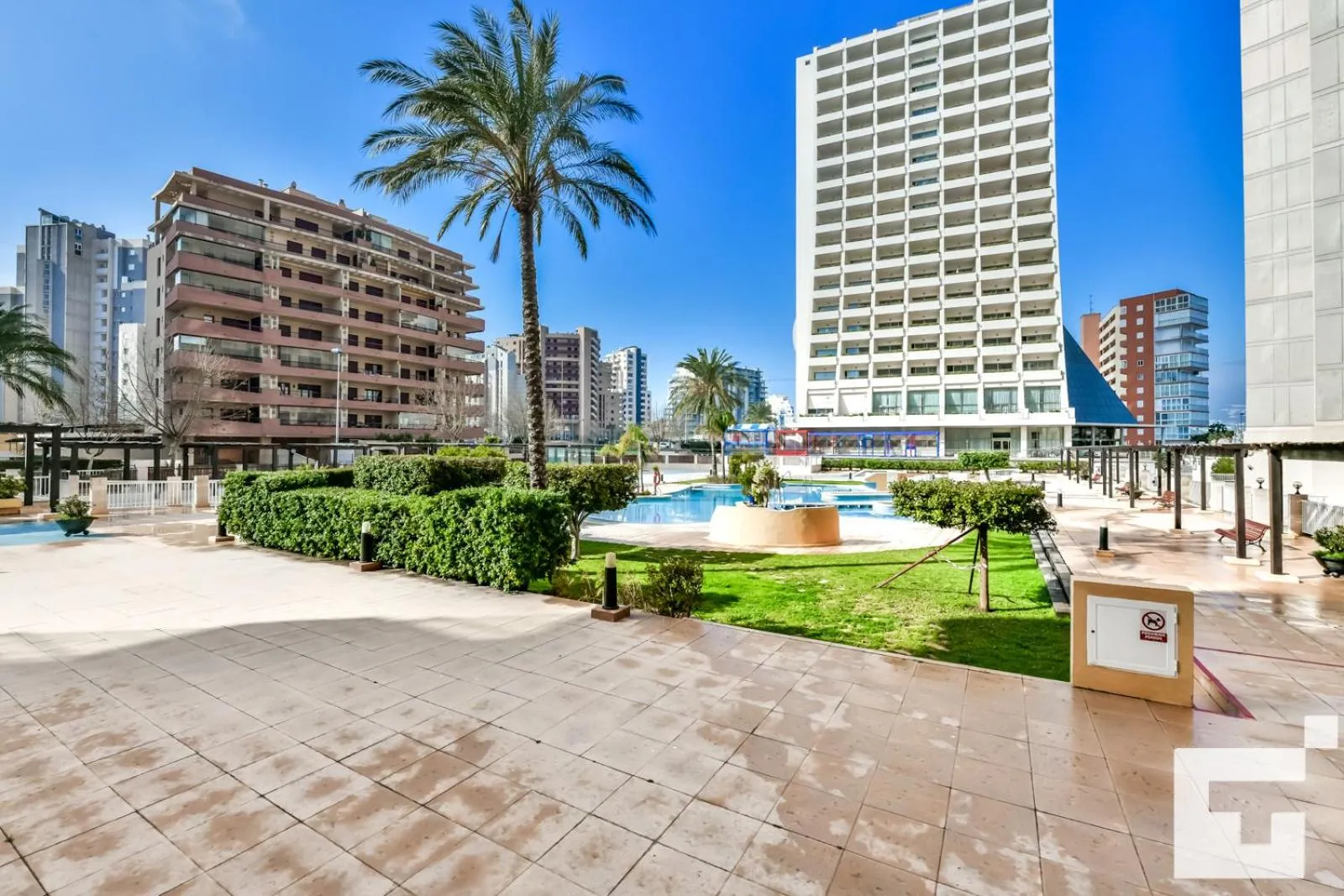 Swimming pool in Apartamento Apolo XVI 1 19 - Grupo Turis