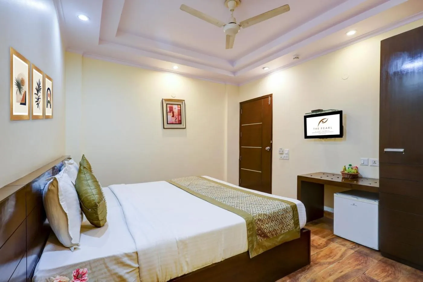 Bedroom, Bed in The Pearl- A Royal Residency