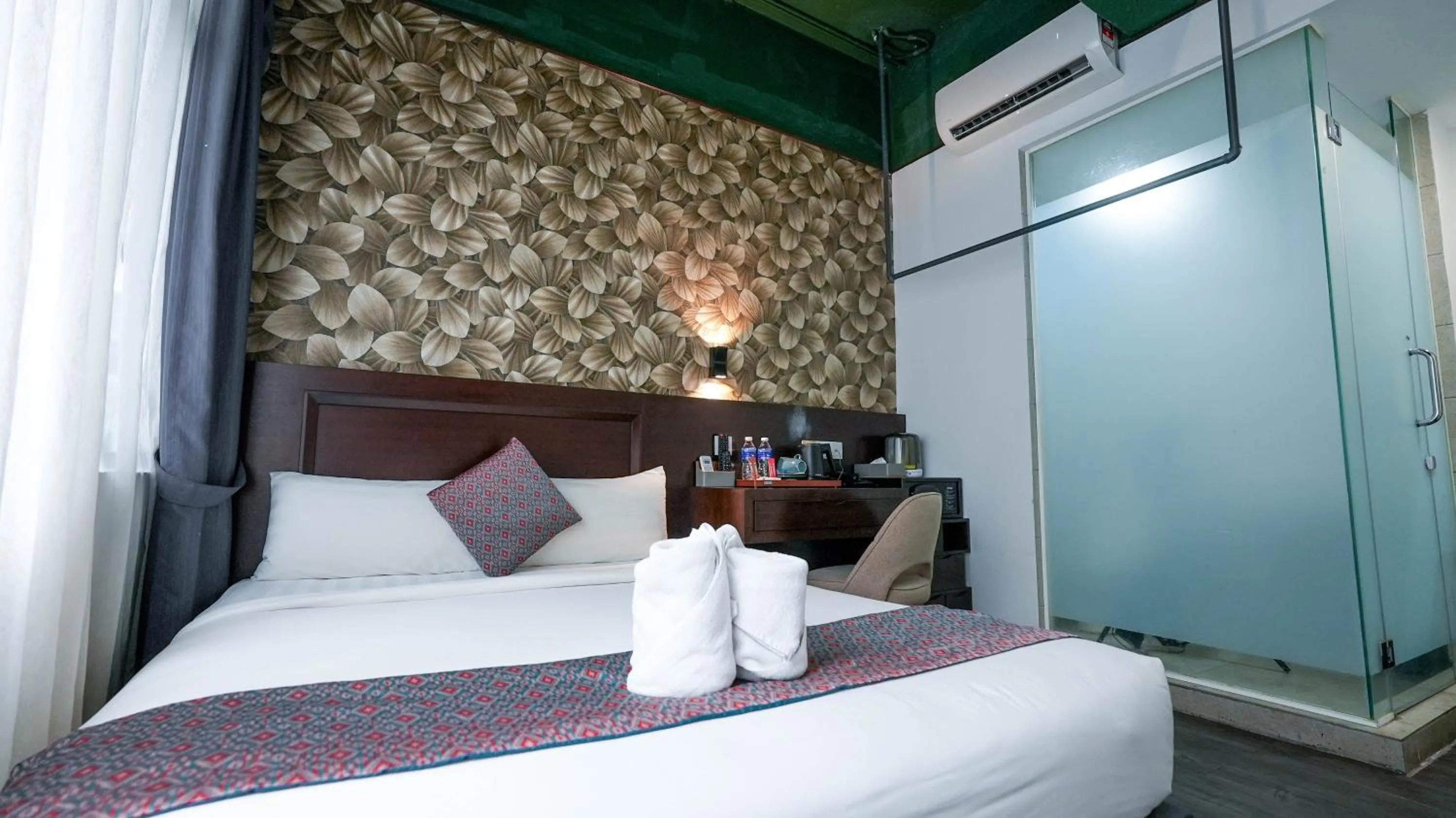 Bed in East Riverine Boutique Hotel