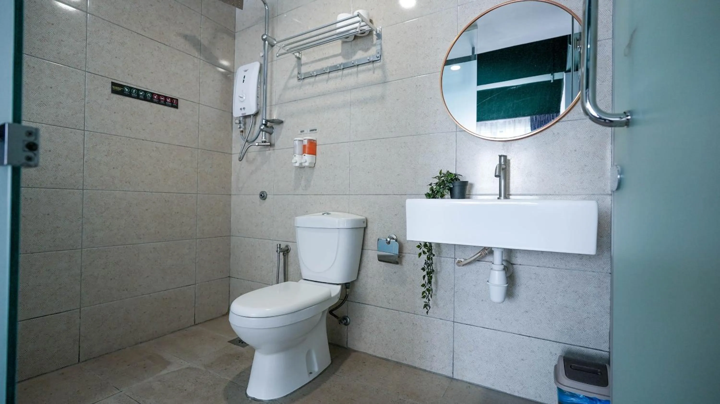 Toilet in East Riverine Boutique Hotel