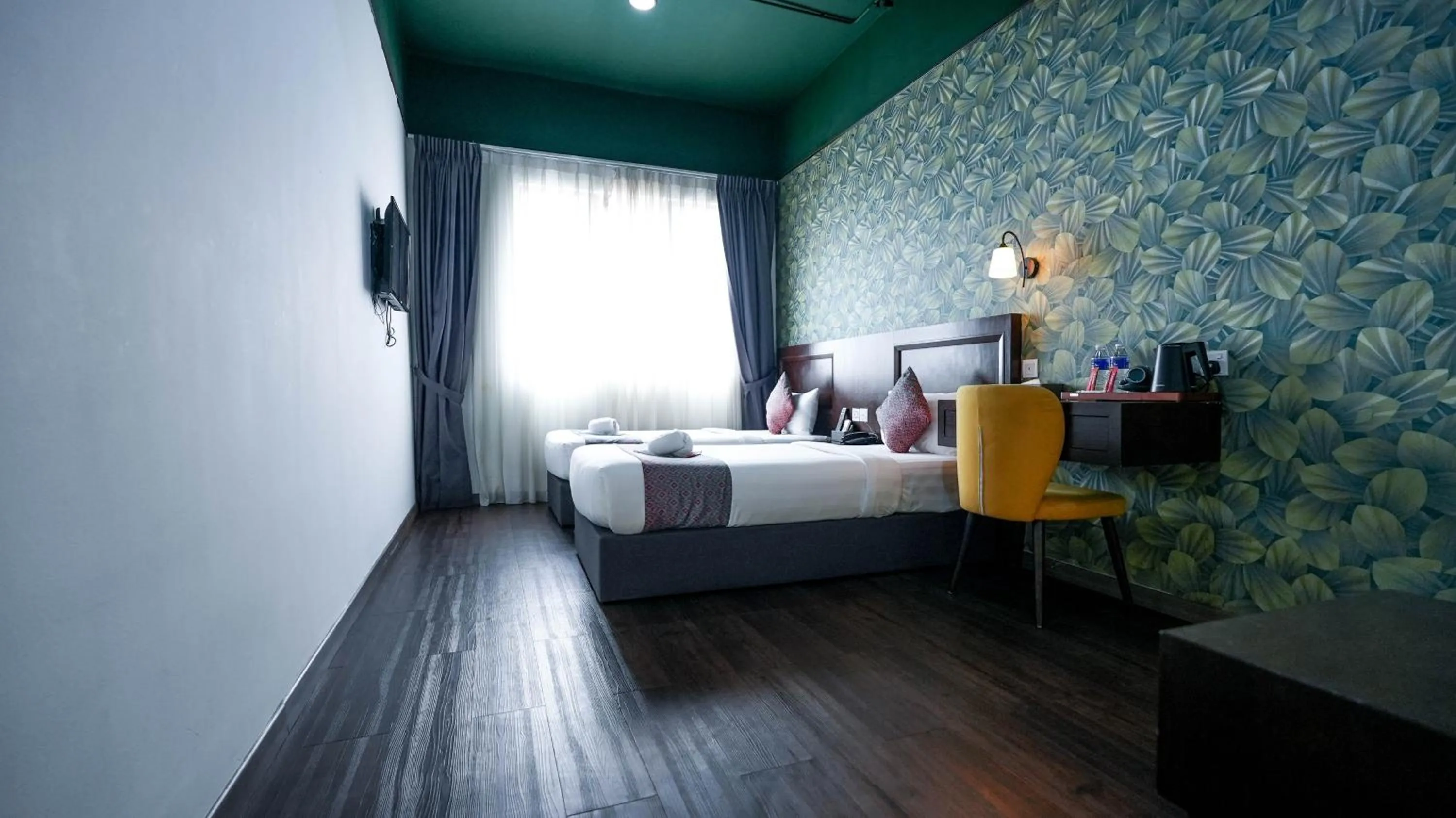 Photo of the whole room, Bed in East Riverine Boutique Hotel