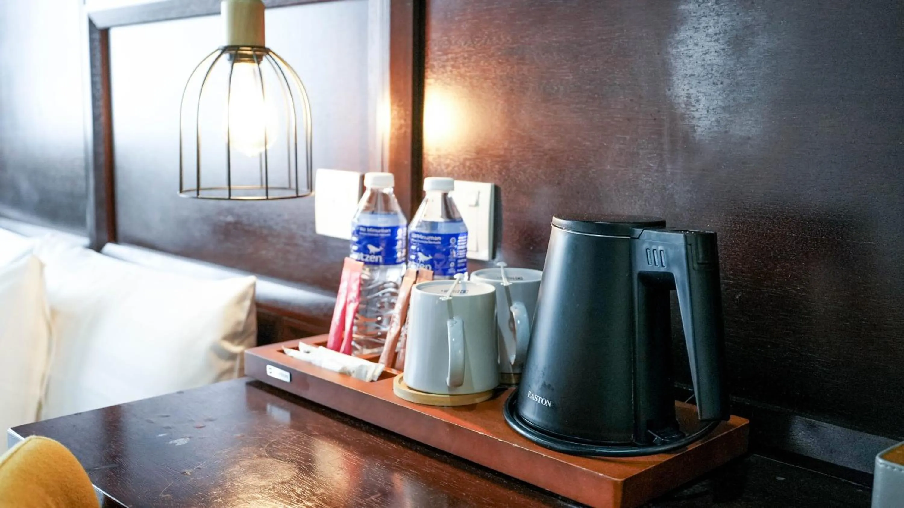 Coffee/tea facilities in East Riverine Boutique Hotel