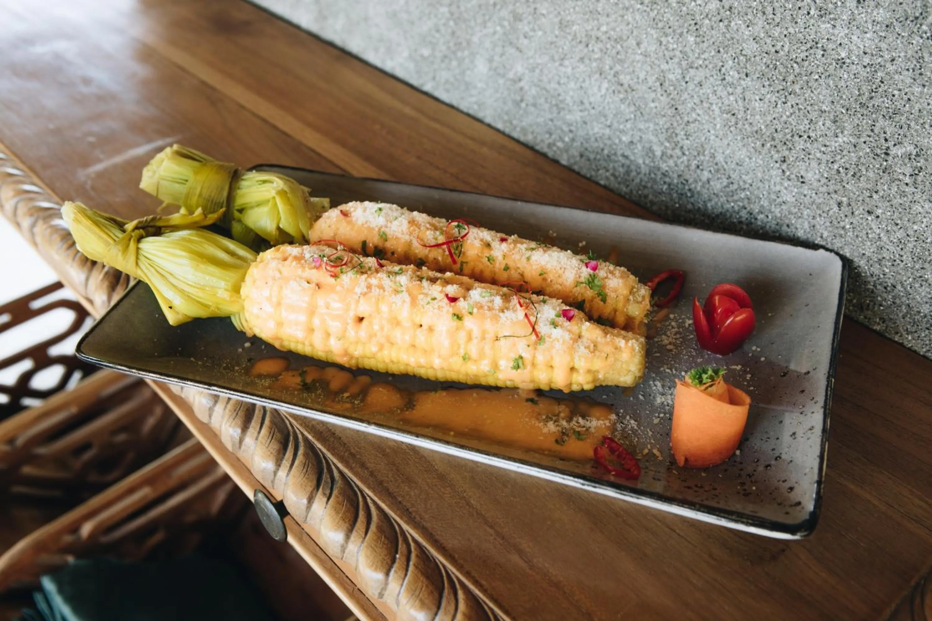 Food and drinks in White Tortoise Eco Villa's