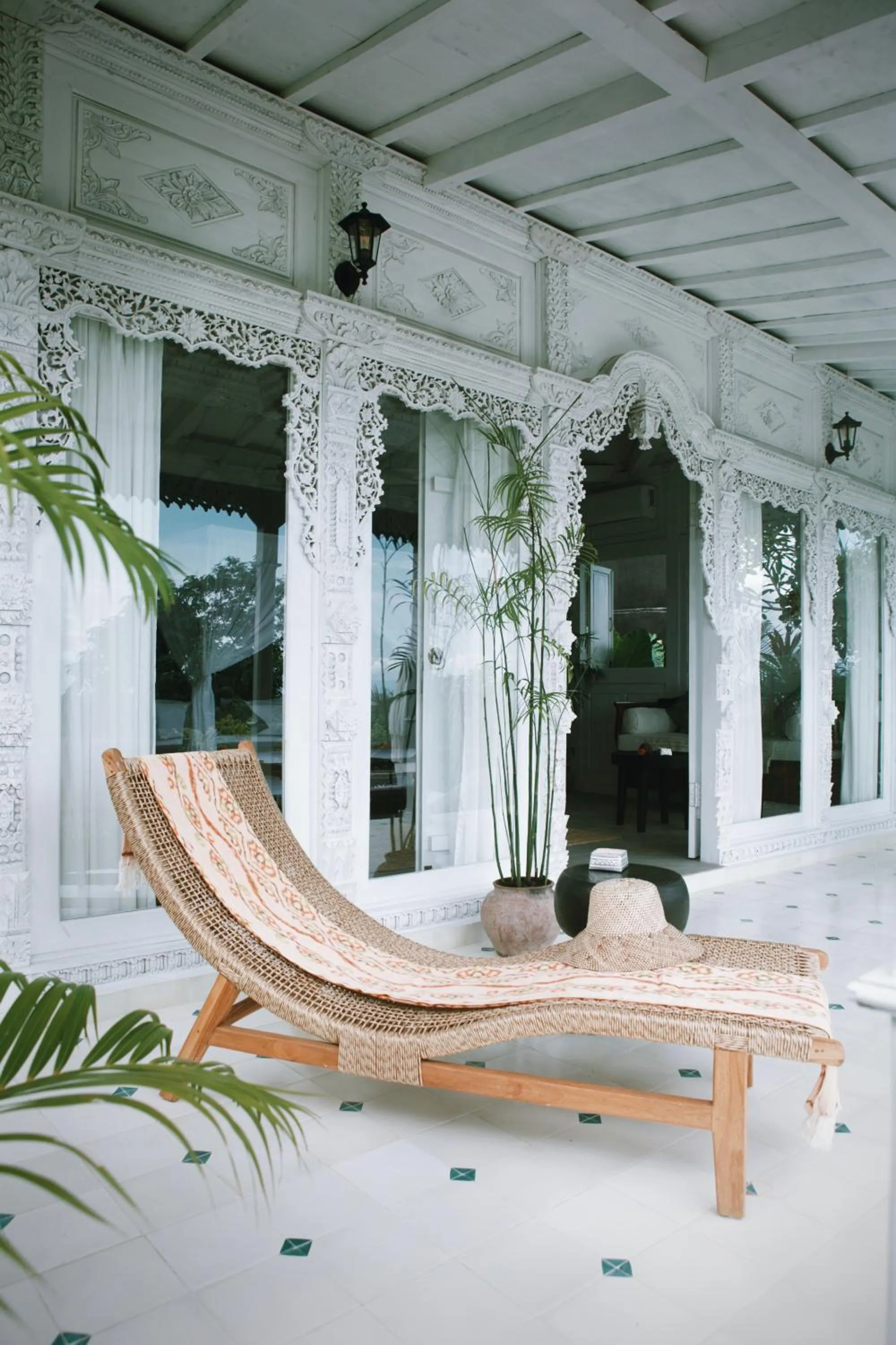 Patio in White Tortoise Eco Villa's