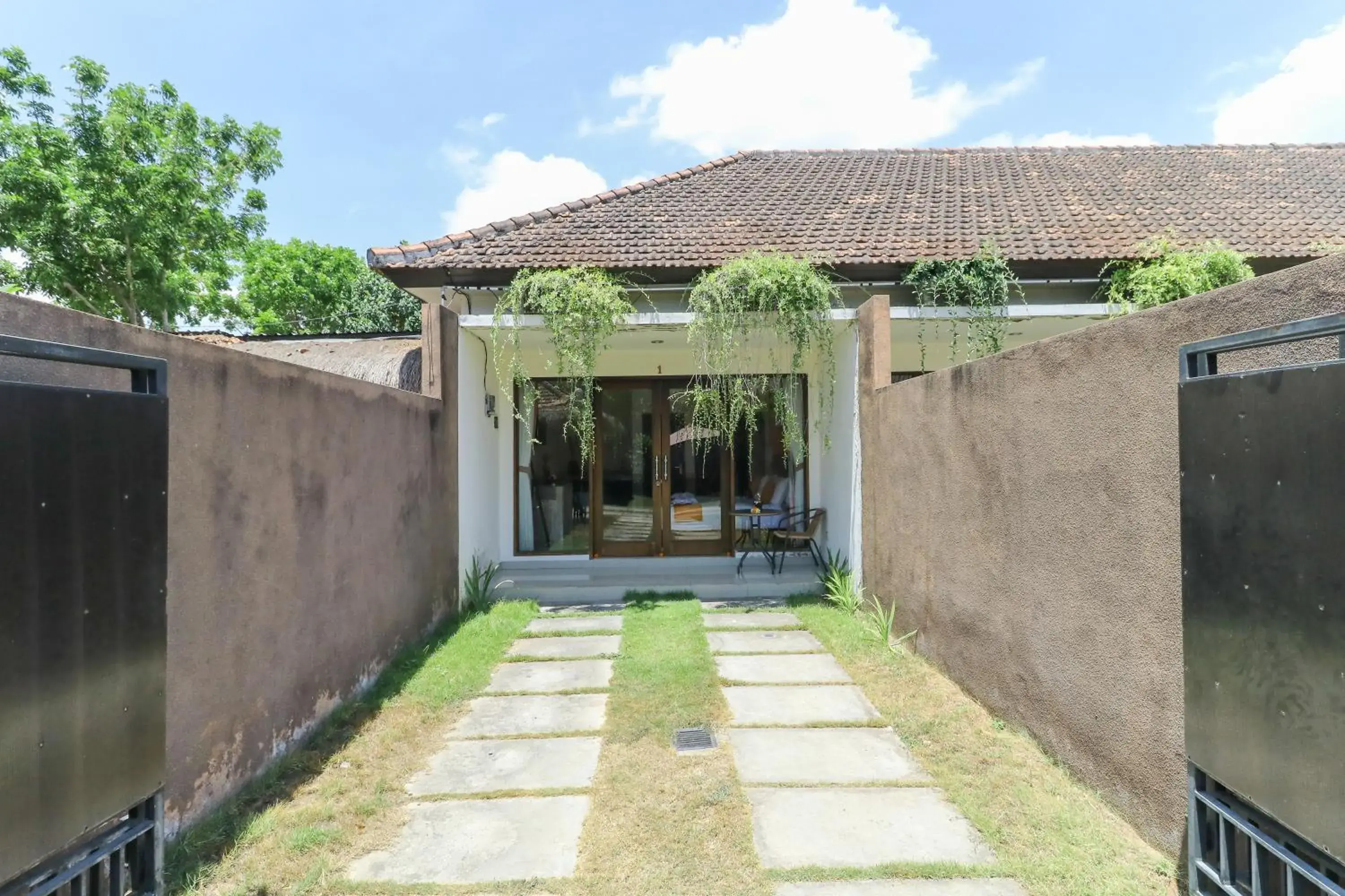 Facade/entrance in Ninja Suite Villa Facade/entrance in Ninja Suite Villa