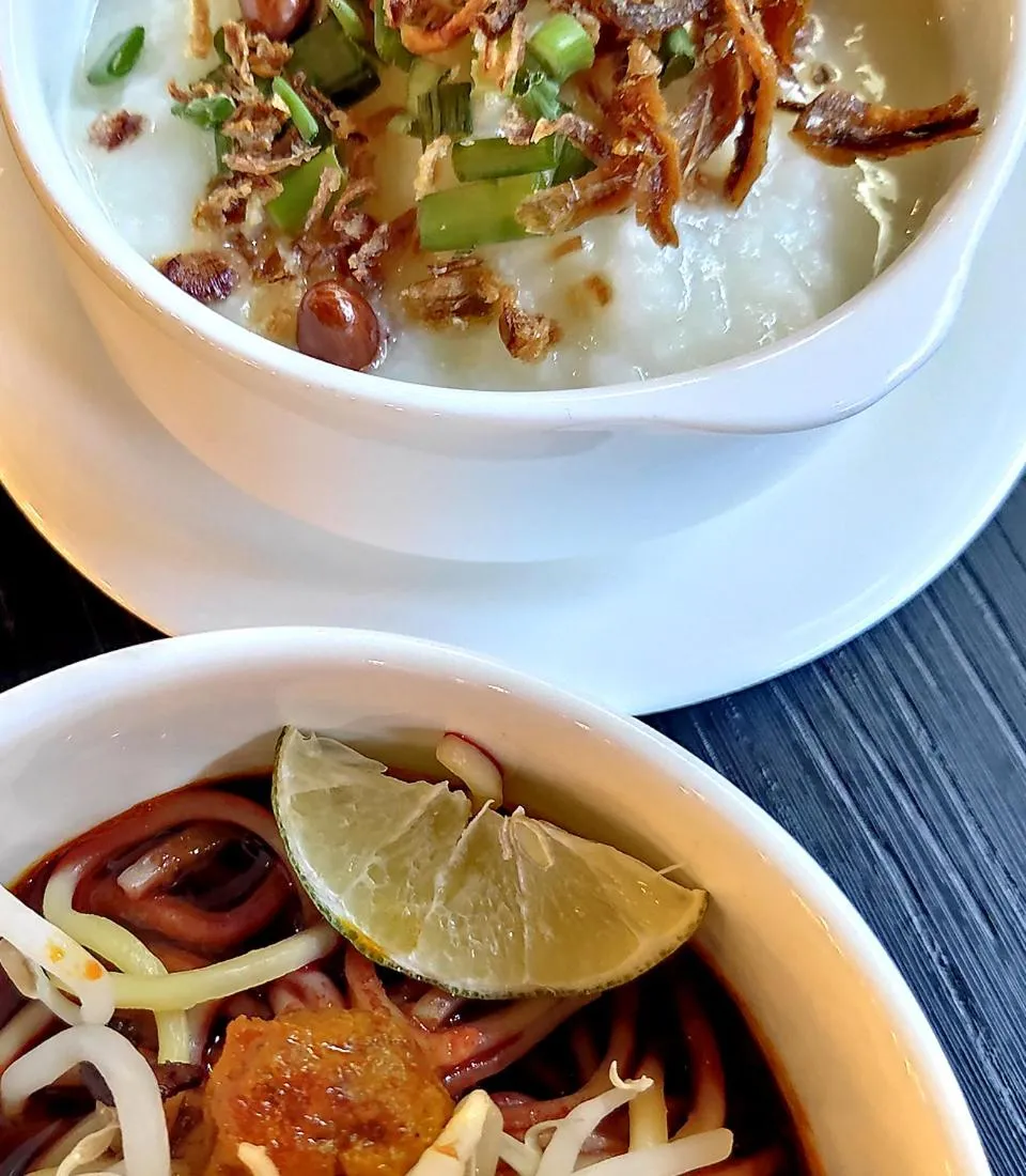 Food and drinks in Loop On Leith George Town Penang Hotel