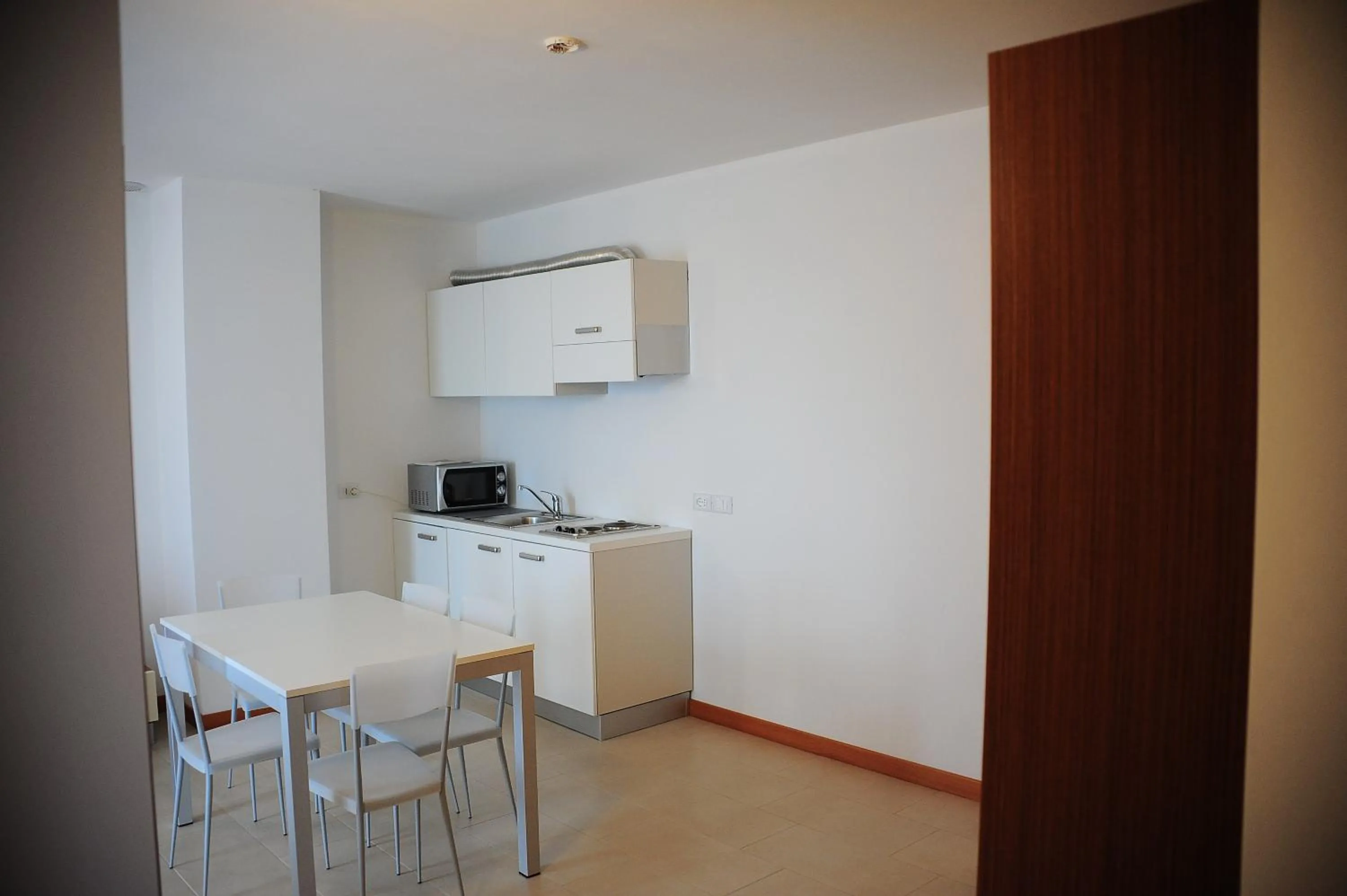 Kitchen or kitchenette in Suite Maria Residence