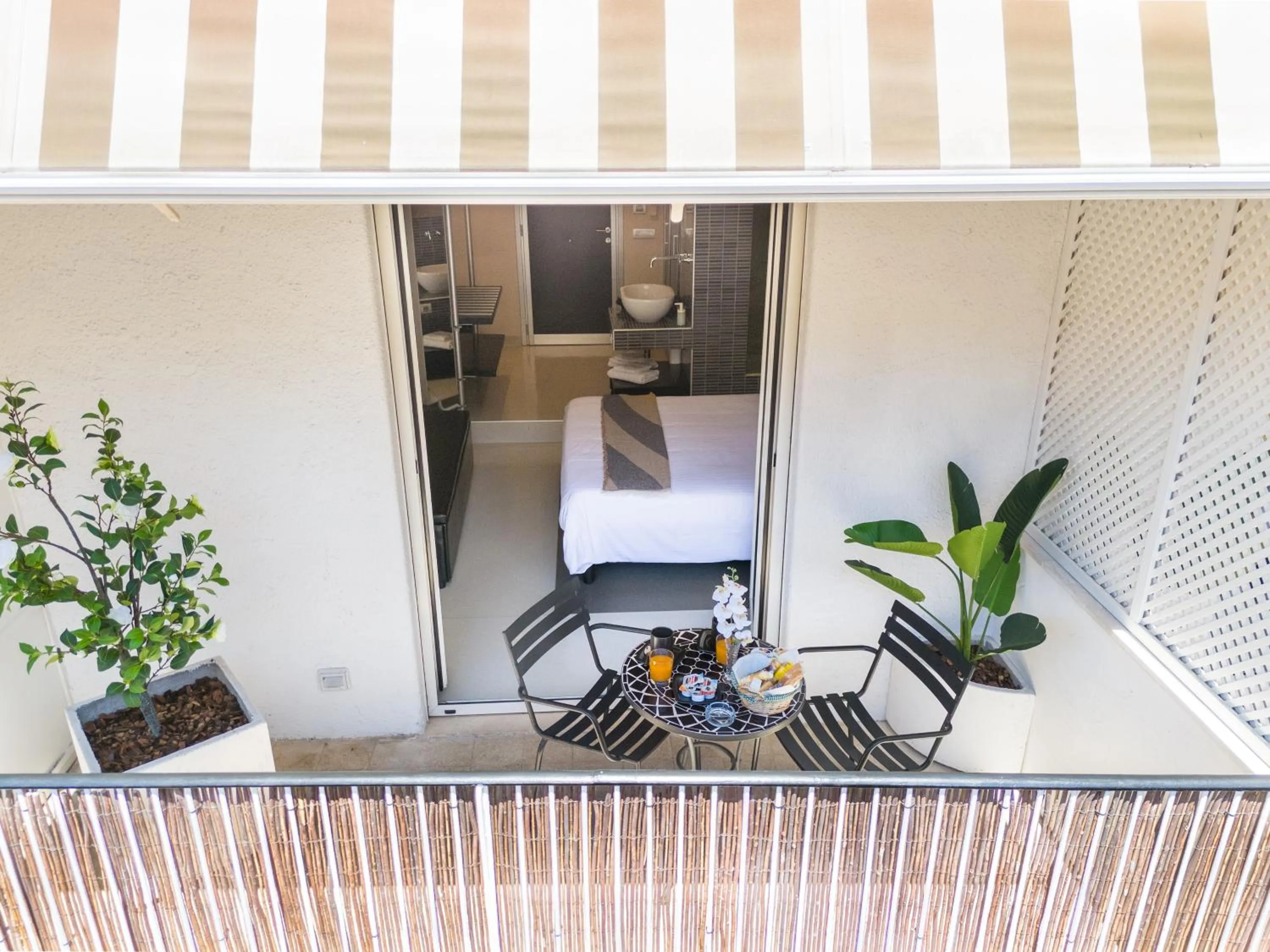 Balcony/Terrace in Moai Home