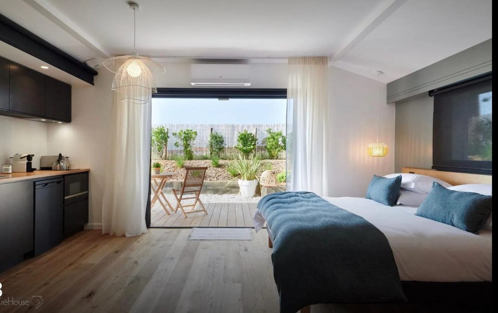 Balcony/Terrace, Bed in Le Cabanon Bidart