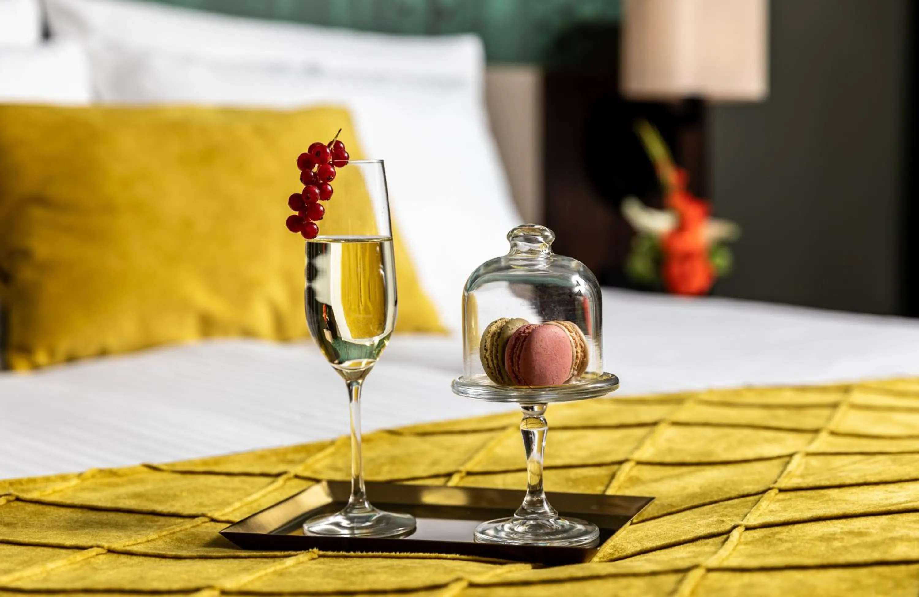 Bedroom, Bed in Leonardo Hotel Dortmund