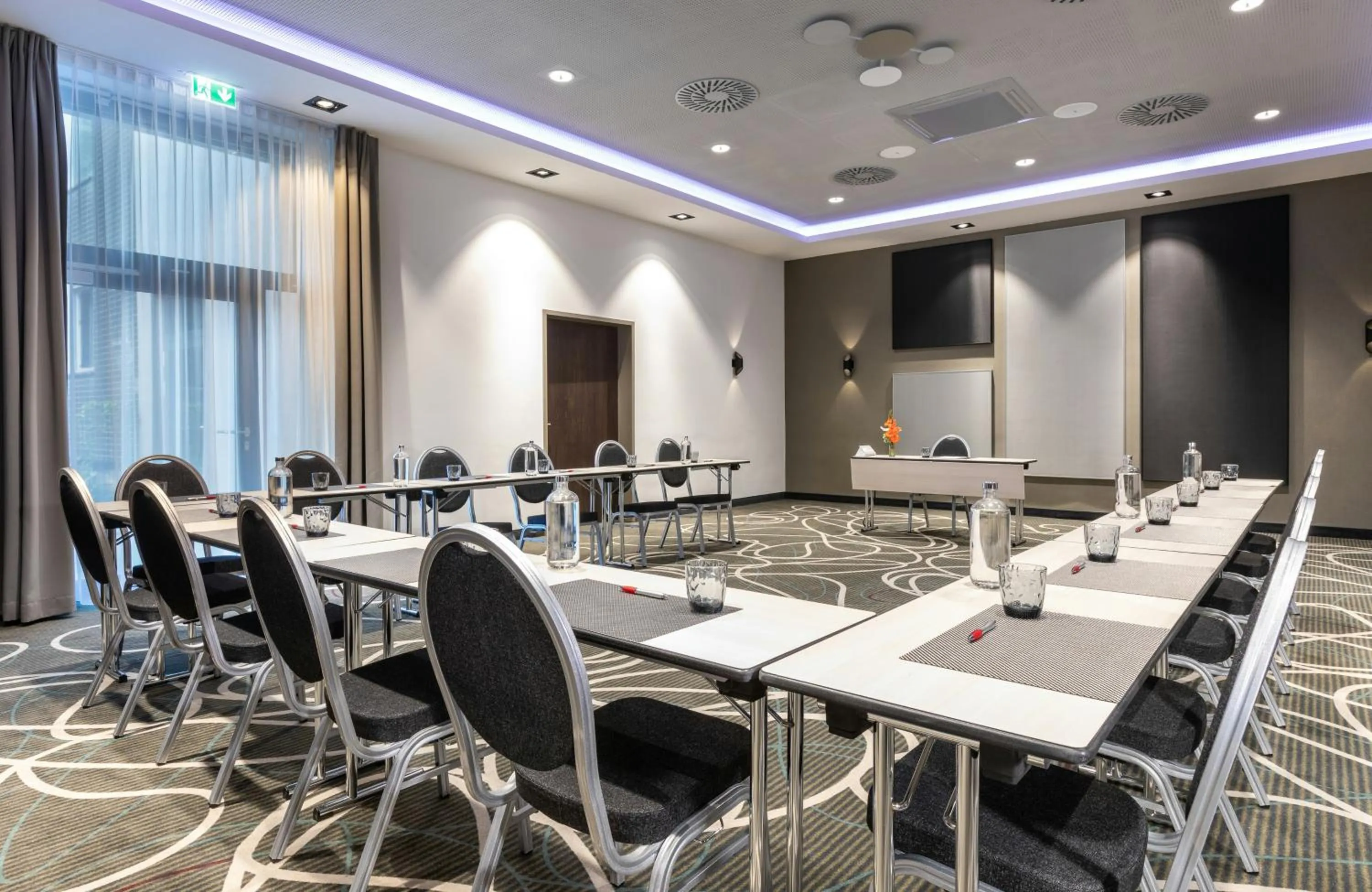 Meeting/conference room in Leonardo Hotel Dortmund