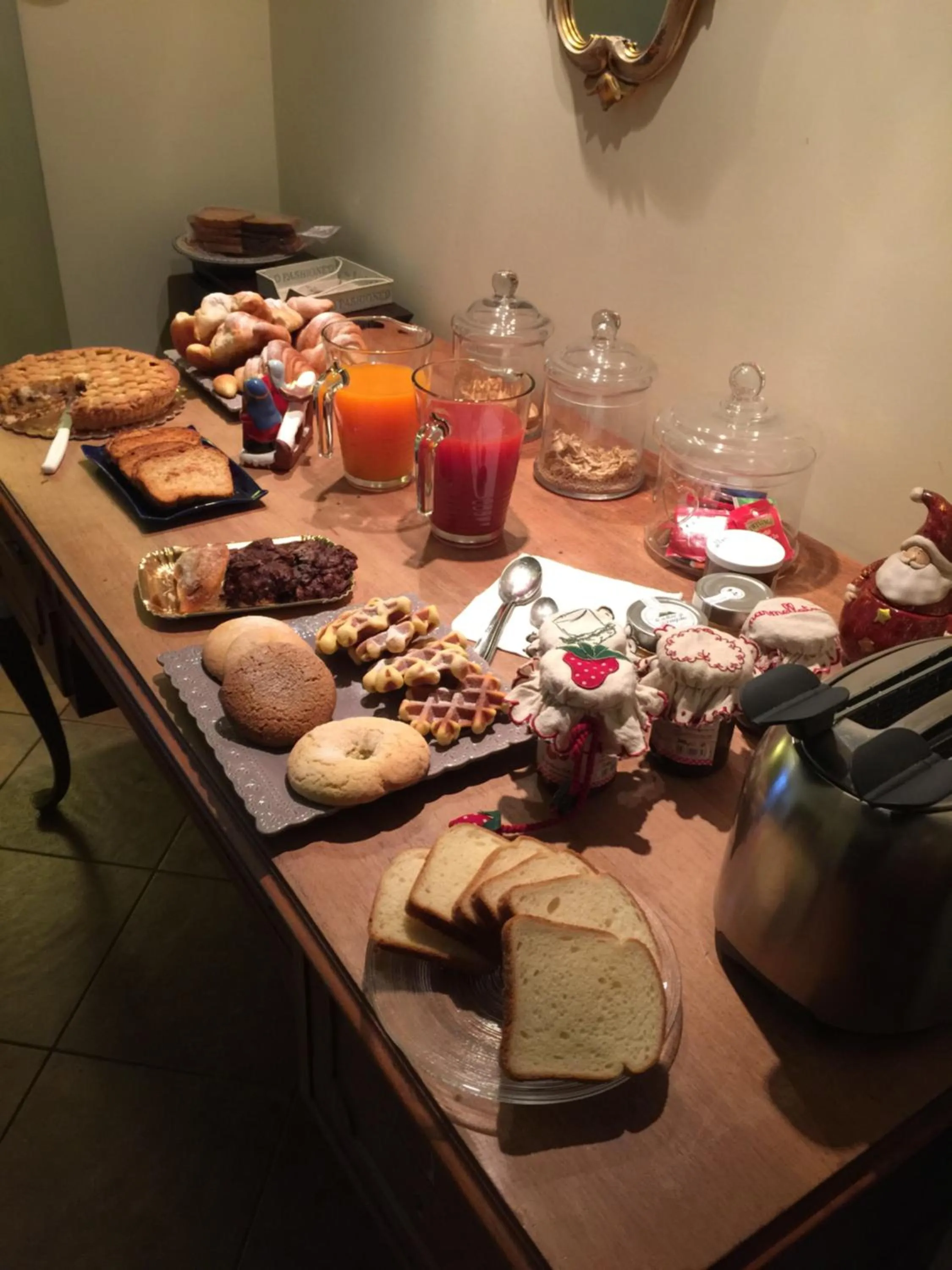 Food in Room & Breakfast La Dimora