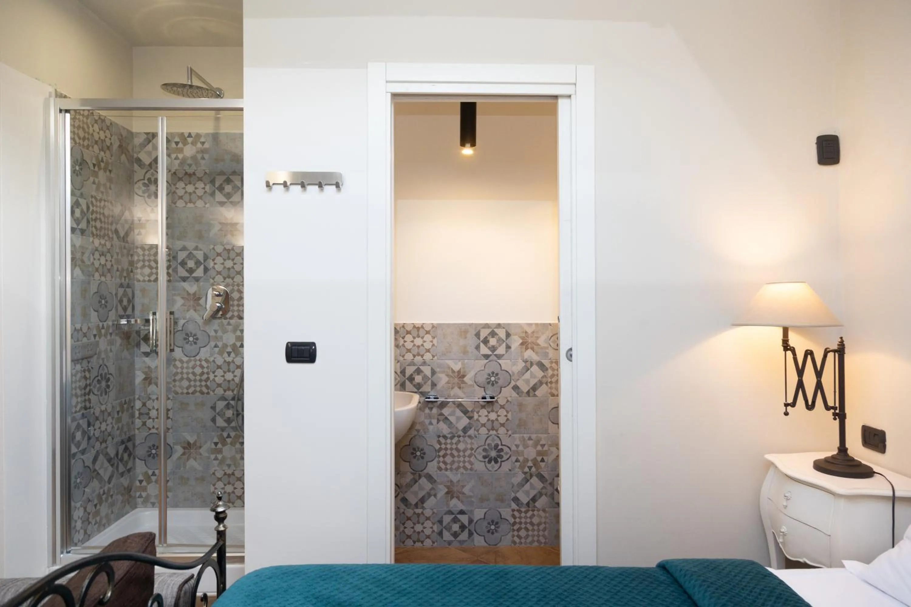 Bed in Room & Breakfast La Dimora