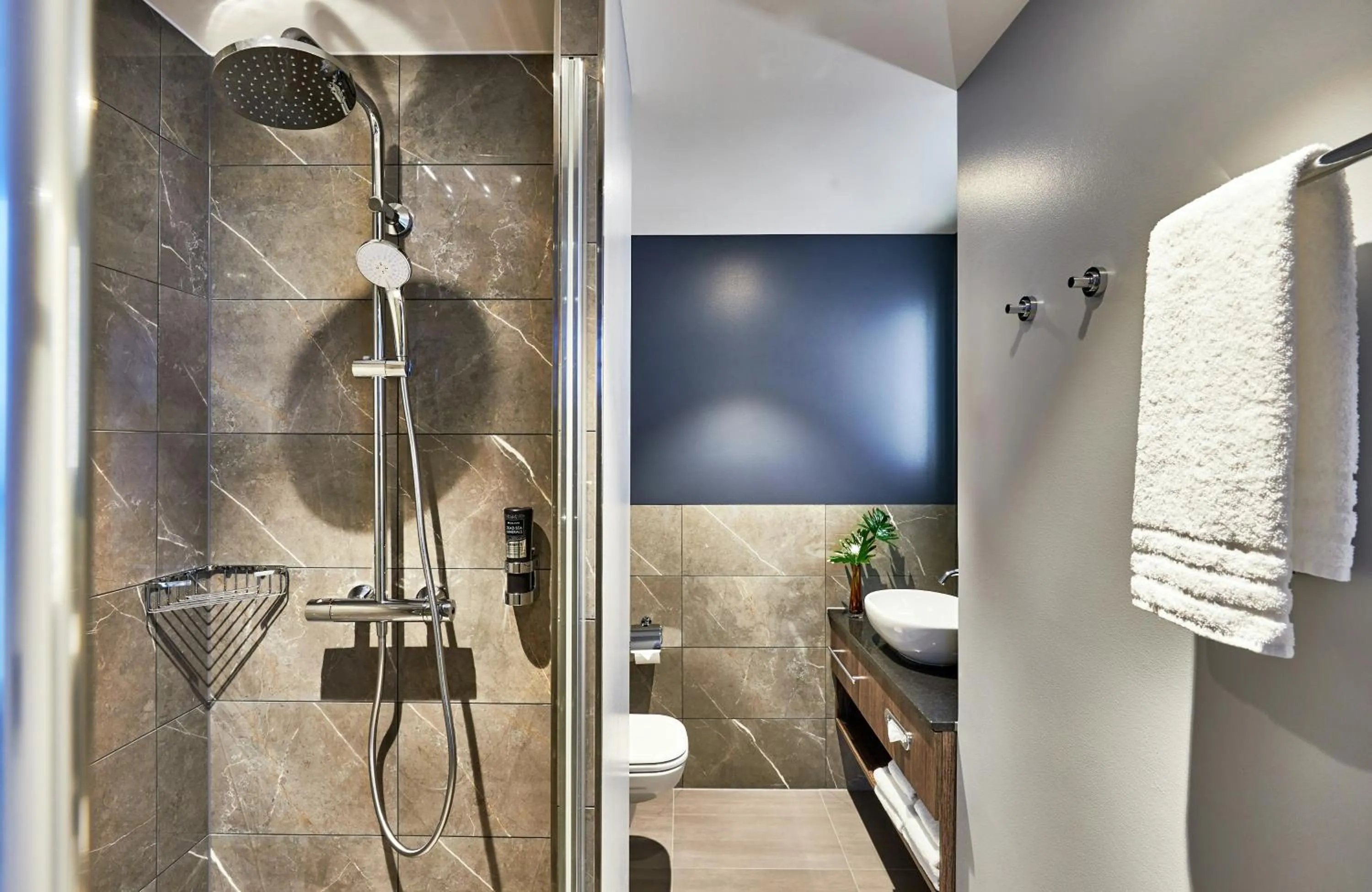 Bathroom in NYX Hotel Warsaw by Leonardo Hotels
