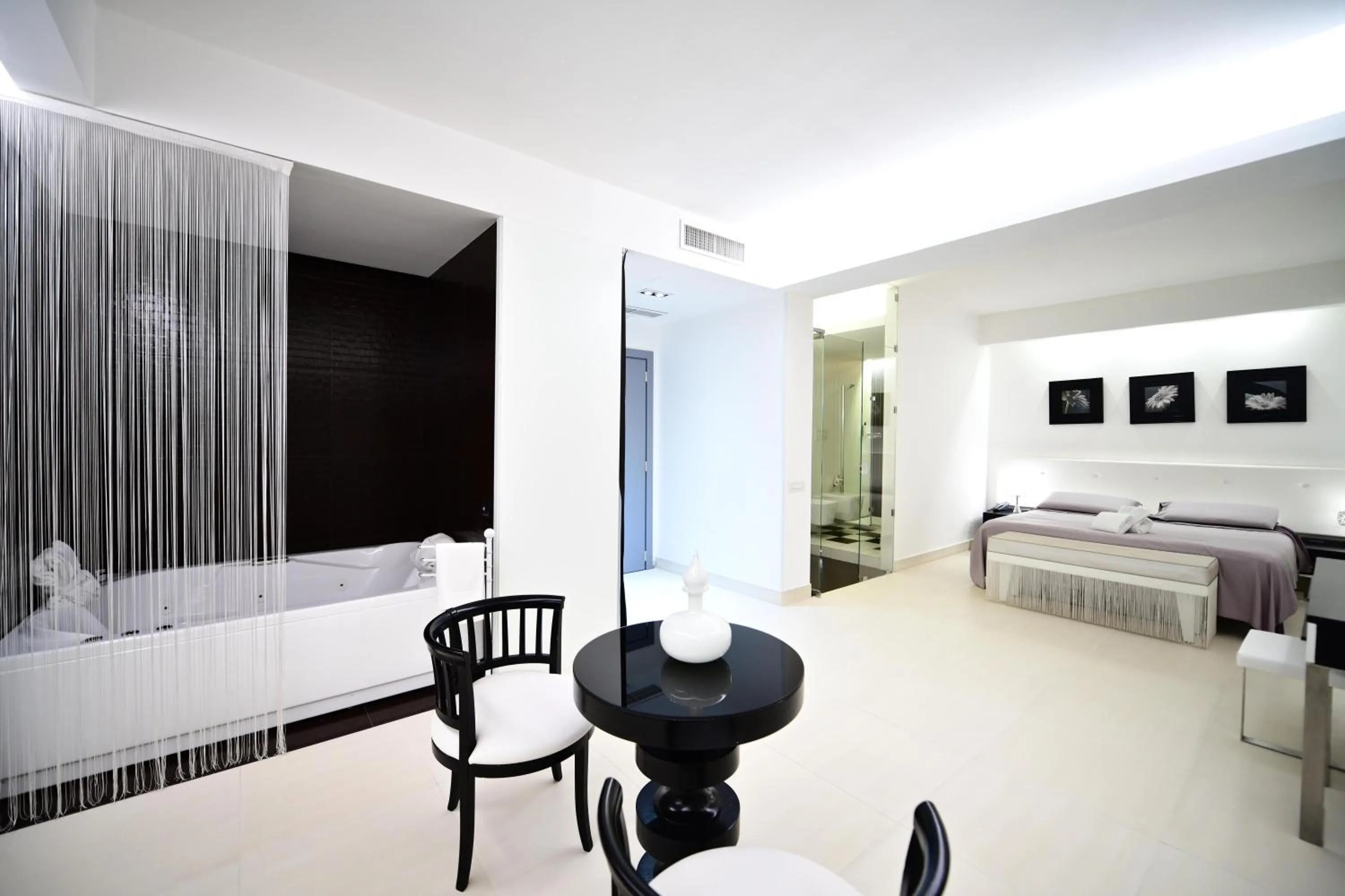 Photo of the whole room, Bed in Hotel Royal Paestum