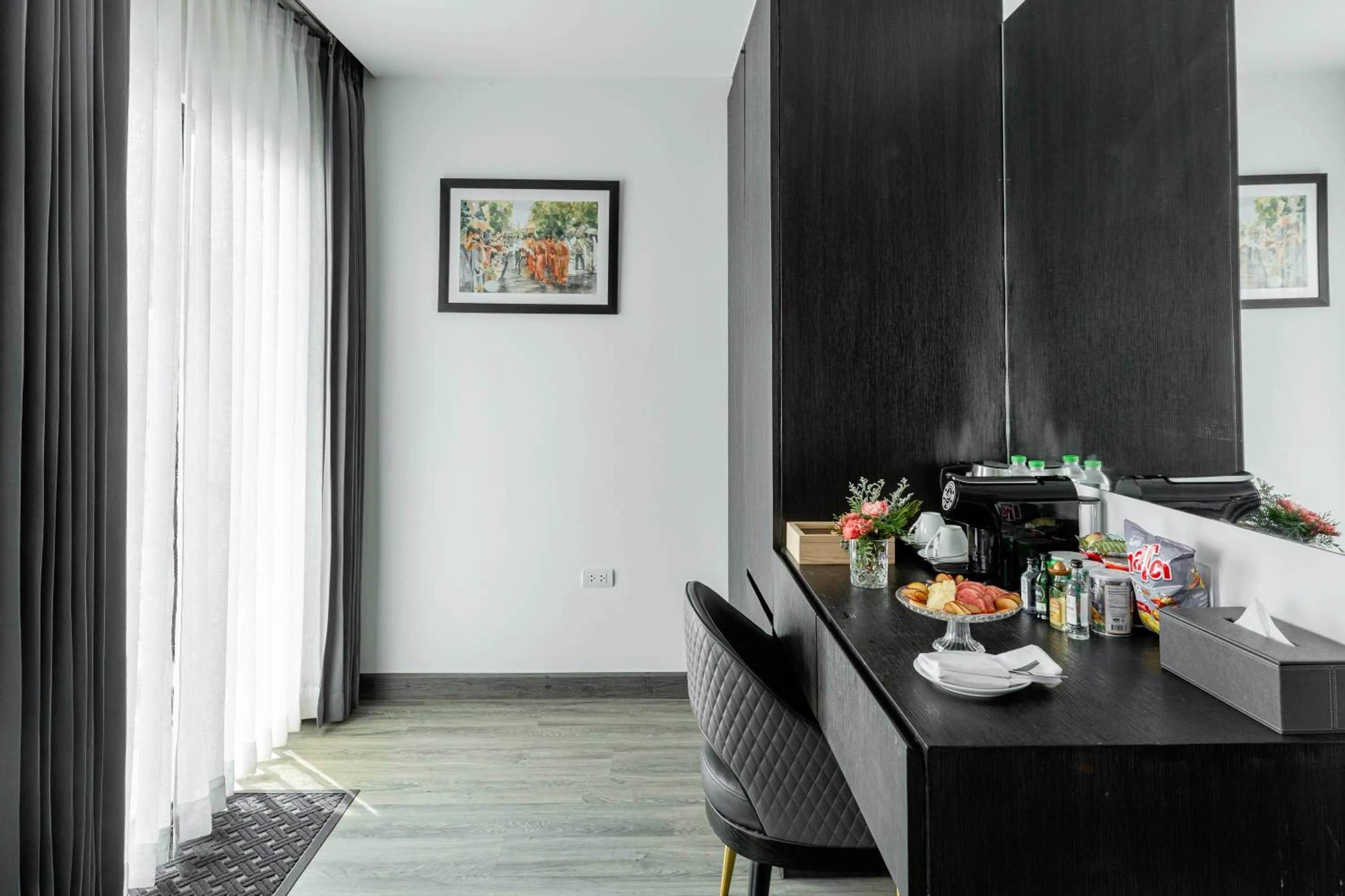 Bedroom in SureStay Hotel by Best Western Vientiane