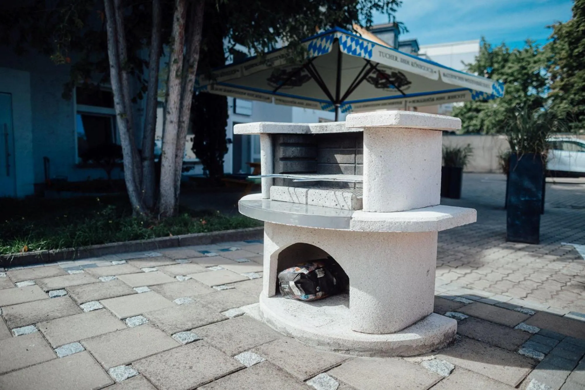 BBQ facilities in Wandery Hotel & Hostel Dessau