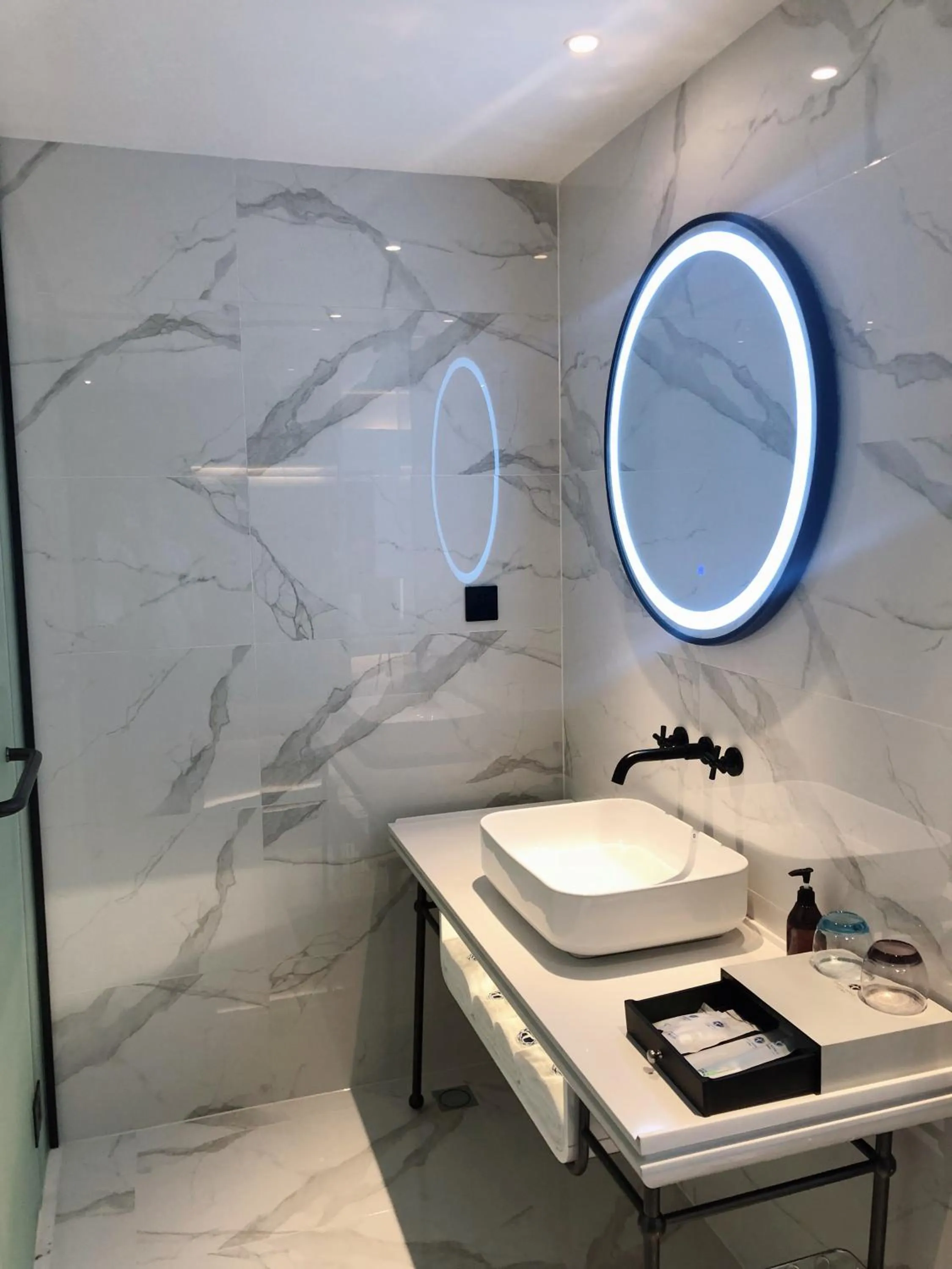 Bathroom in Tian Yi International Hotel 天艺国际酒店