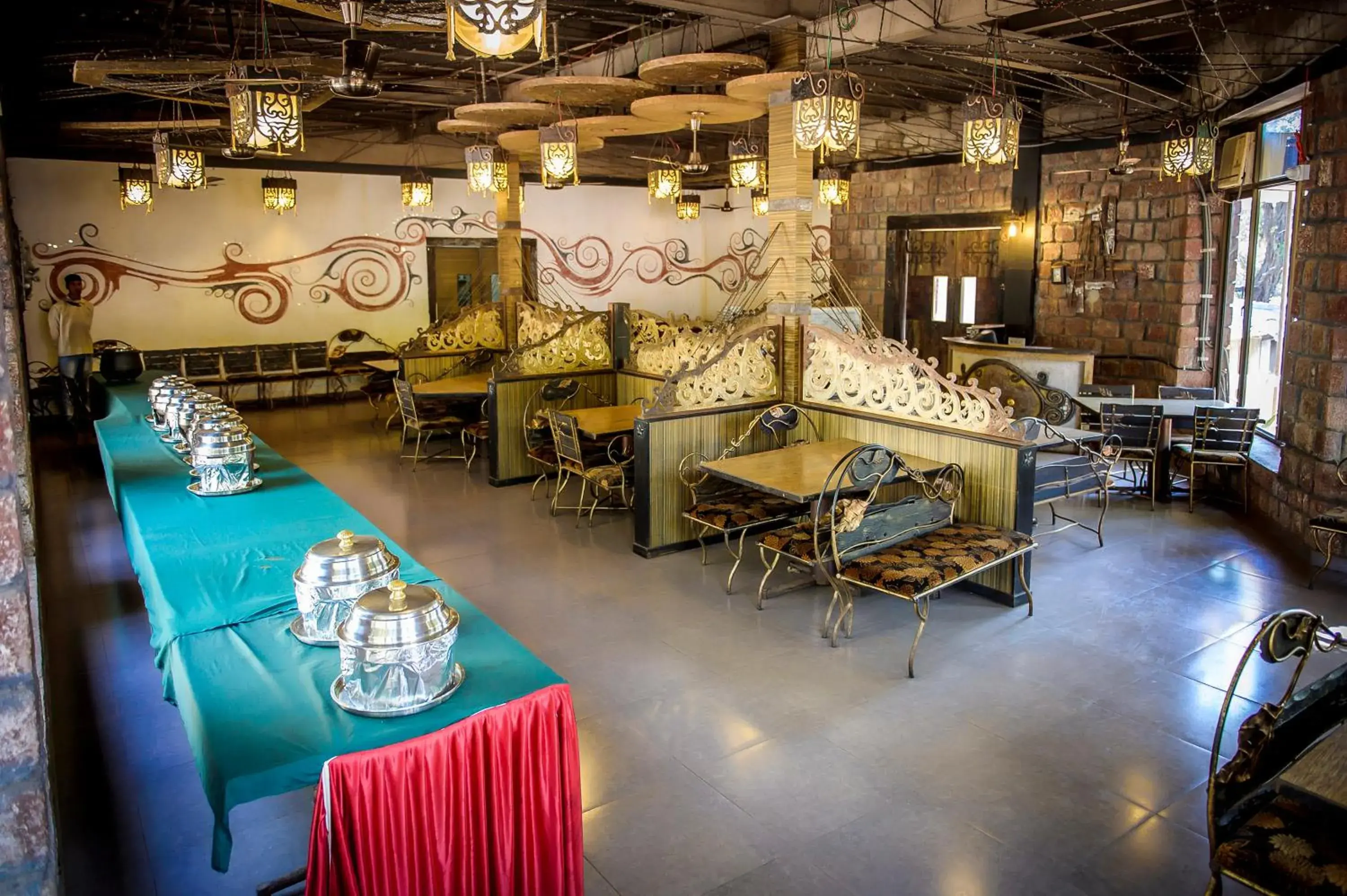 Restaurant/places to eat in Adamo The Village Restaurant/places to eat in Adamo The Village