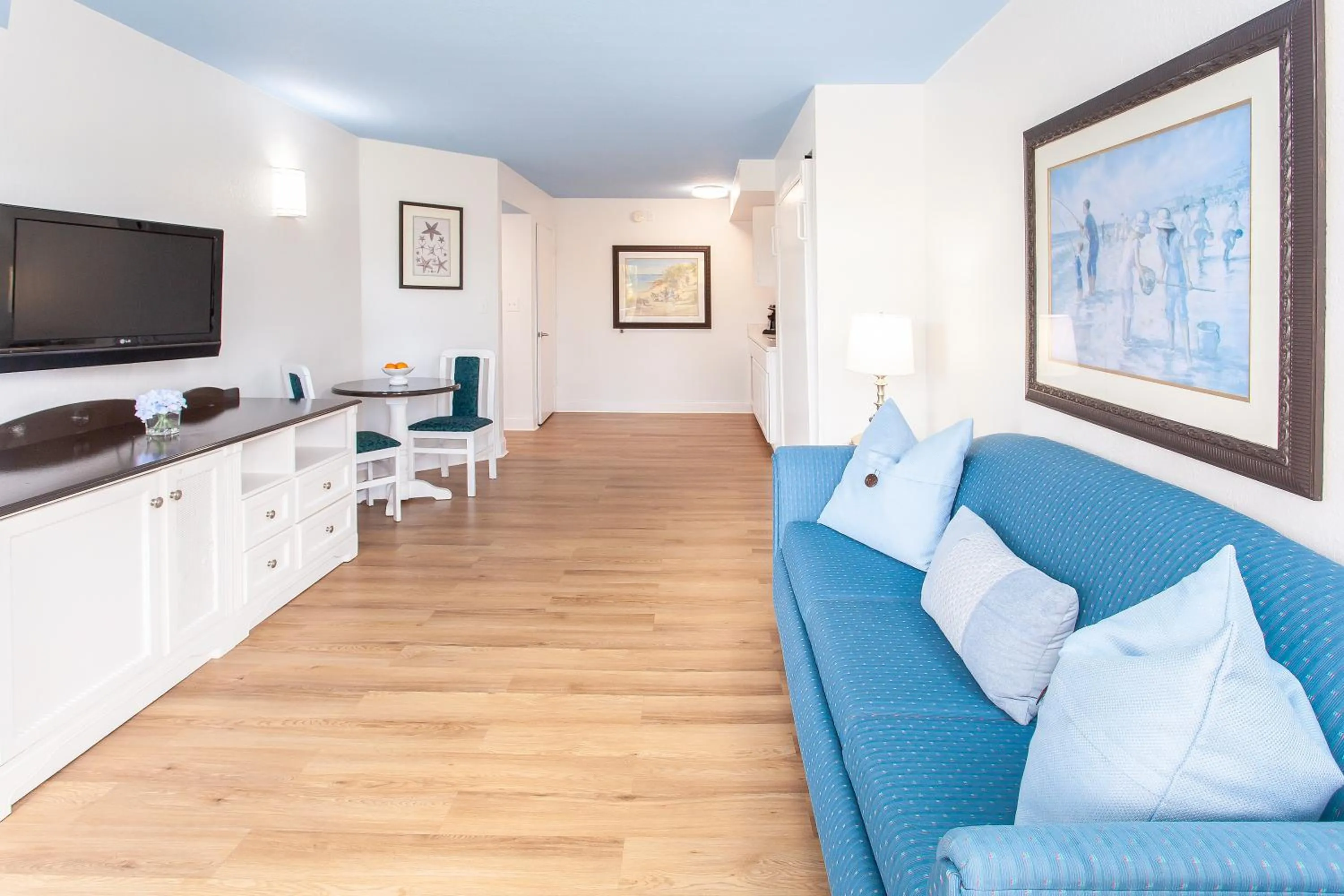 Living room in Seralago Hotel & Suites Main Gate East