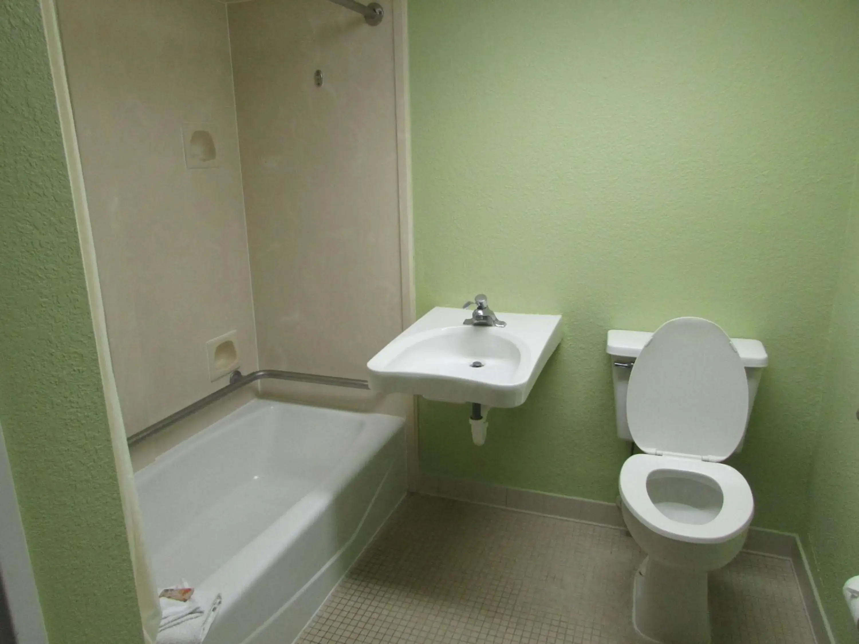 Toilet, Bathroom in Seralago Hotel & Suites Main Gate East
