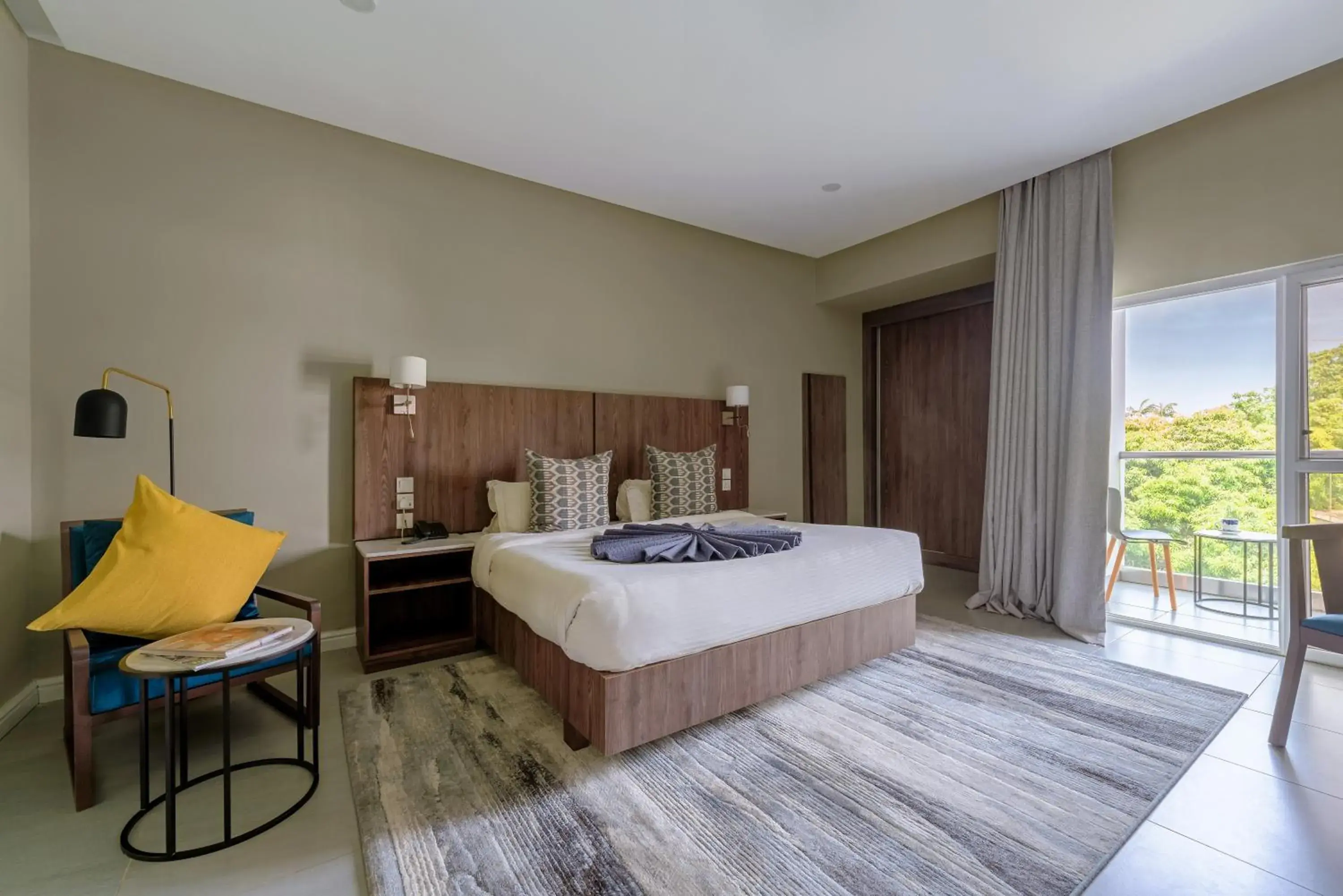 Bed in Central Hotel Ridge Bed in Central Hotel Ridge