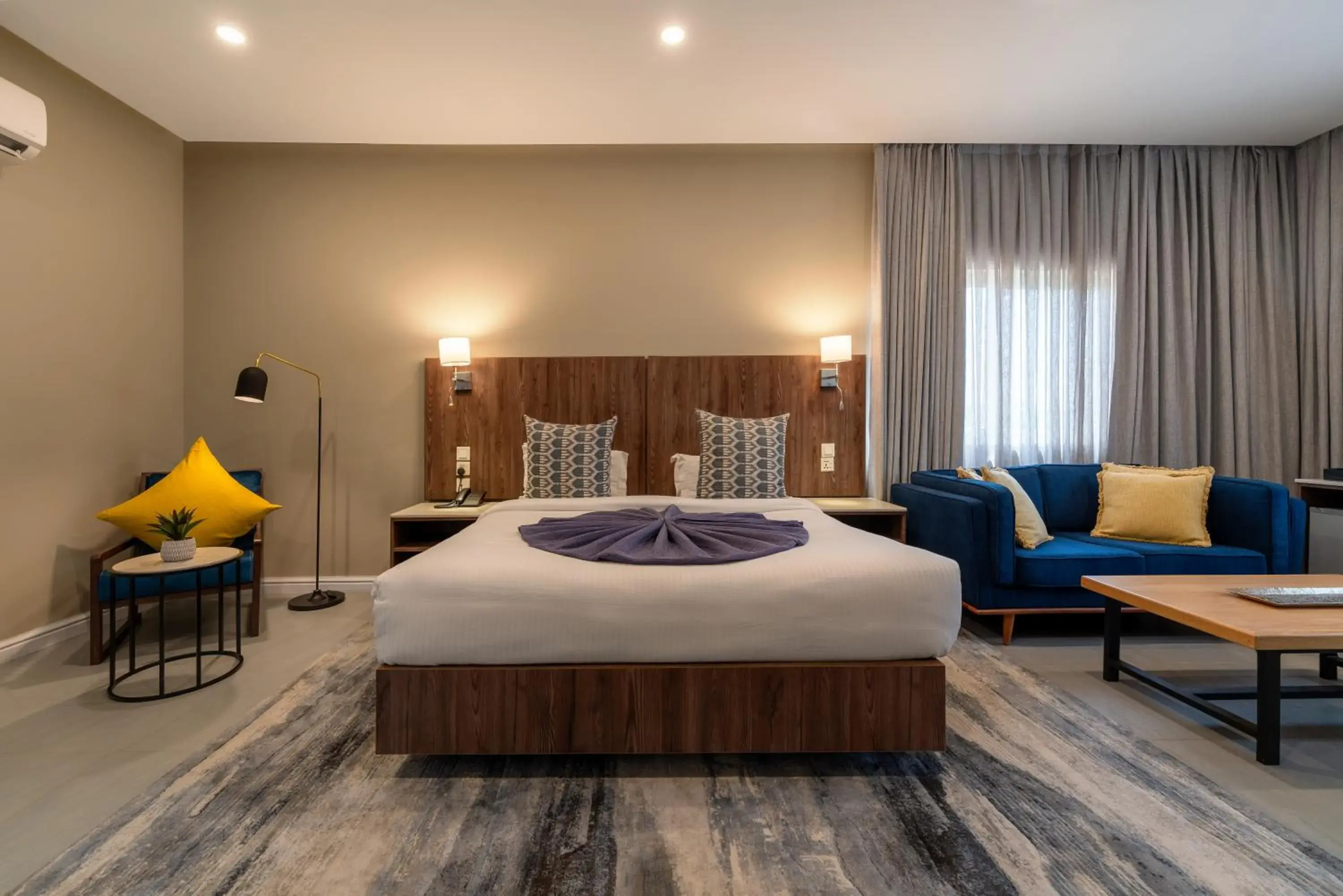 Bed in Central Hotel Ridge Bed in Central Hotel Ridge