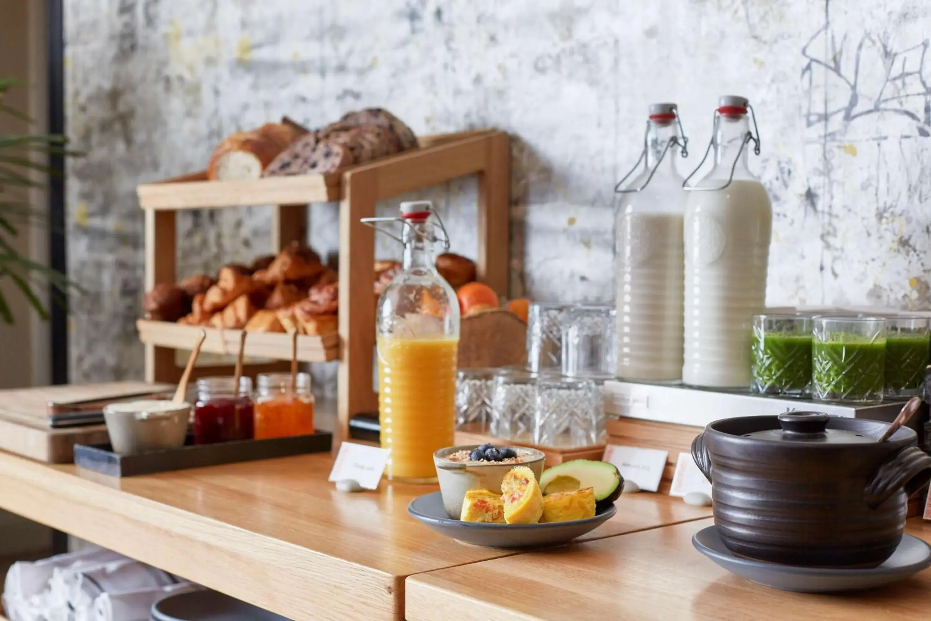 Restaurant/places to eat in Hotel Kabuki, part of JdV by Hyatt Restaurant/places to eat in Hotel Kabuki, part of JdV by Hyatt