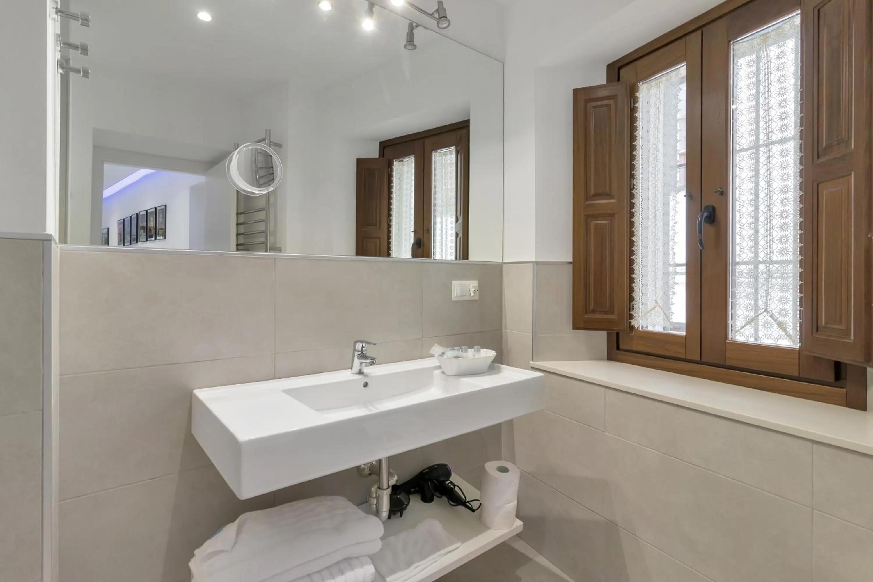 Bathroom in Hotel Ronda Nuevo