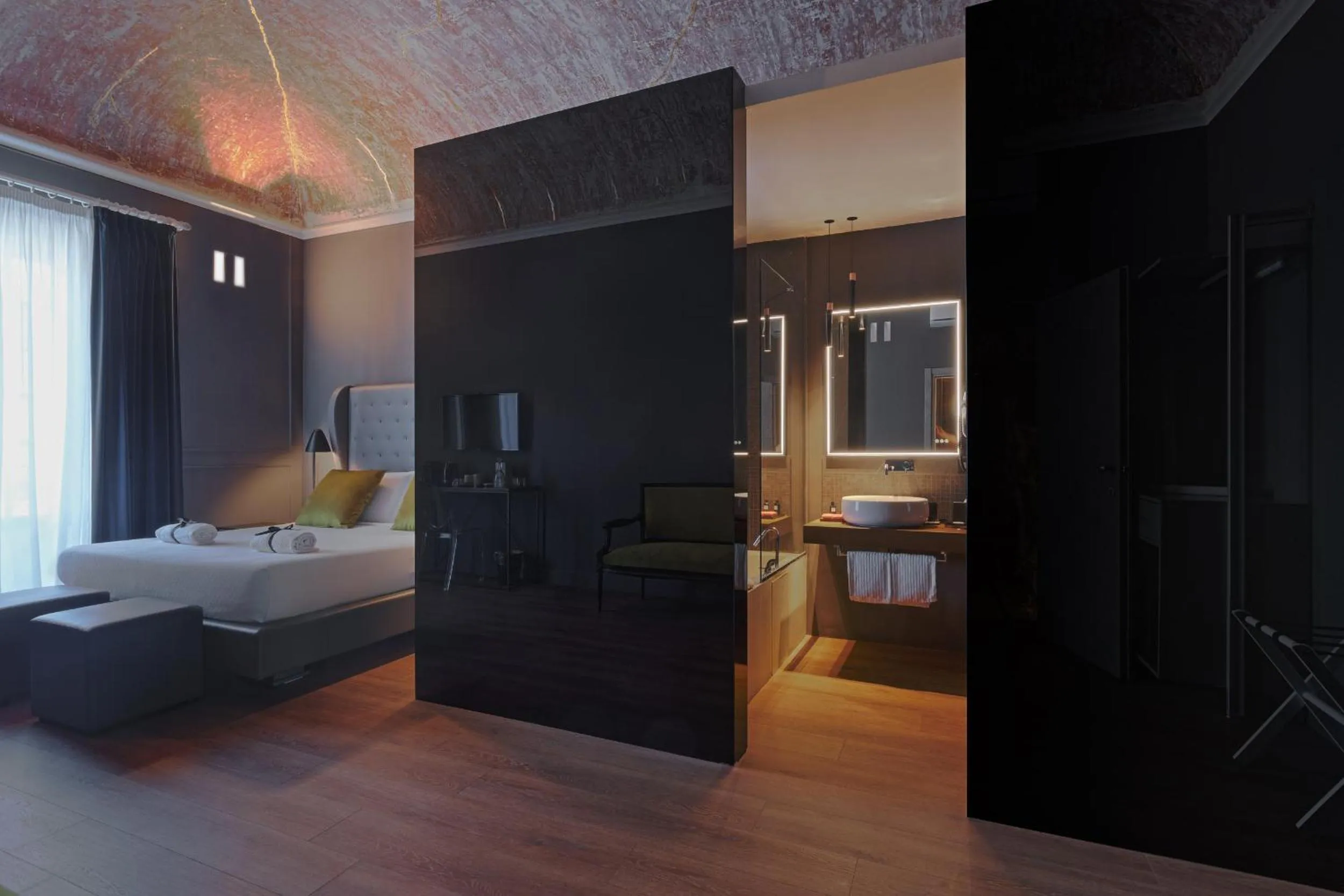 Photo of the whole room, Bed in Palco Rooms&Suites