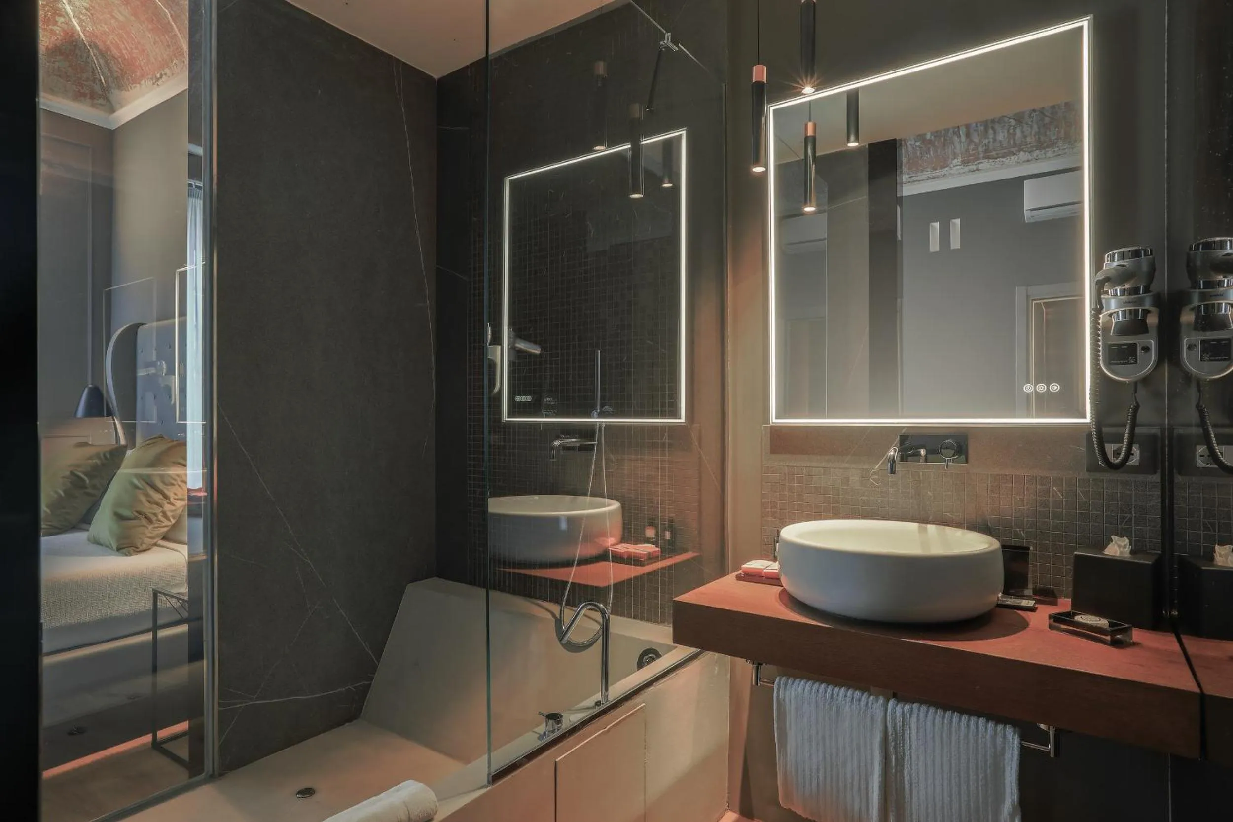 Bathroom in Palco Rooms&Suites