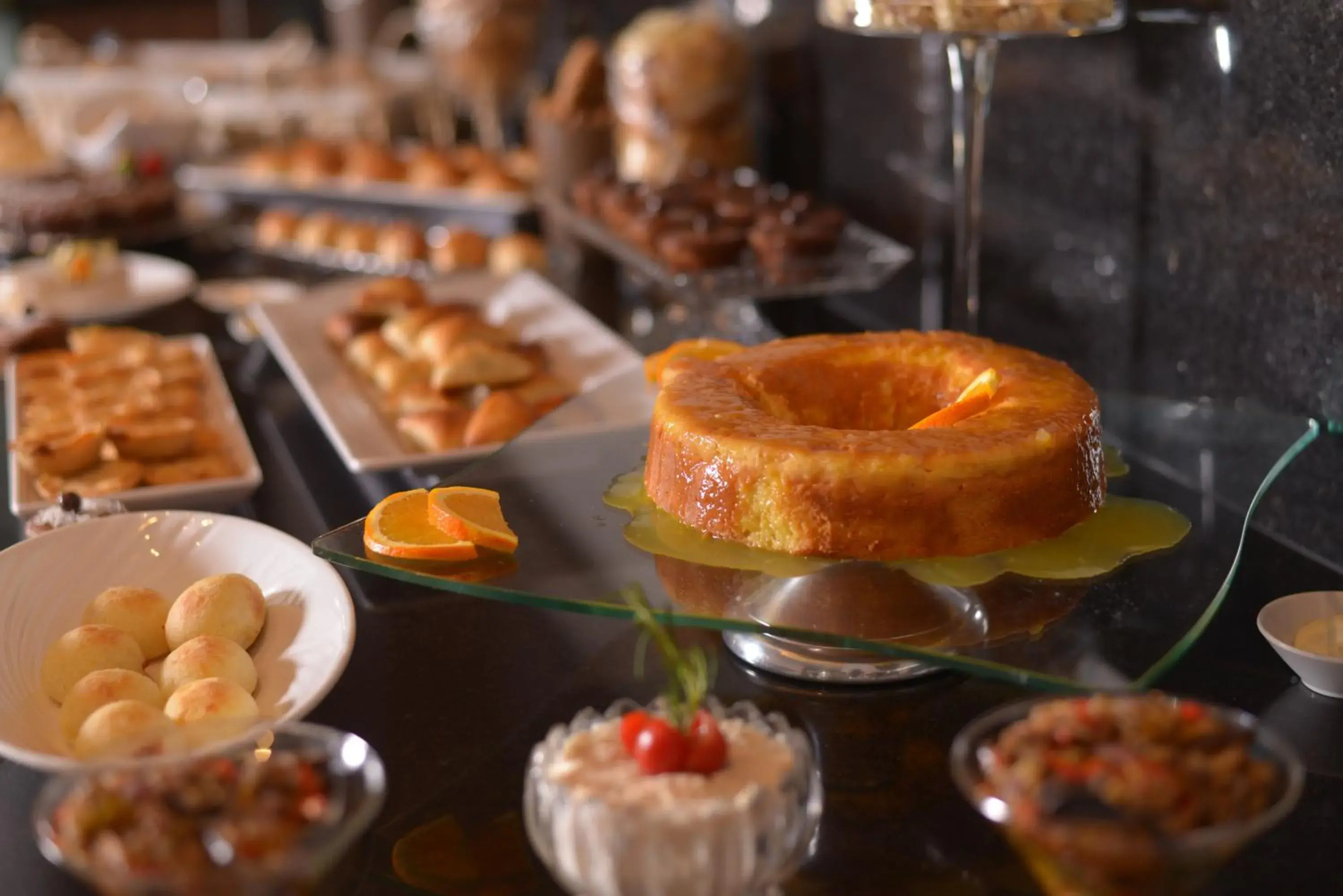 Food and drinks in Hplus Premium Palmas Food and drinks in Hplus Premium Palmas