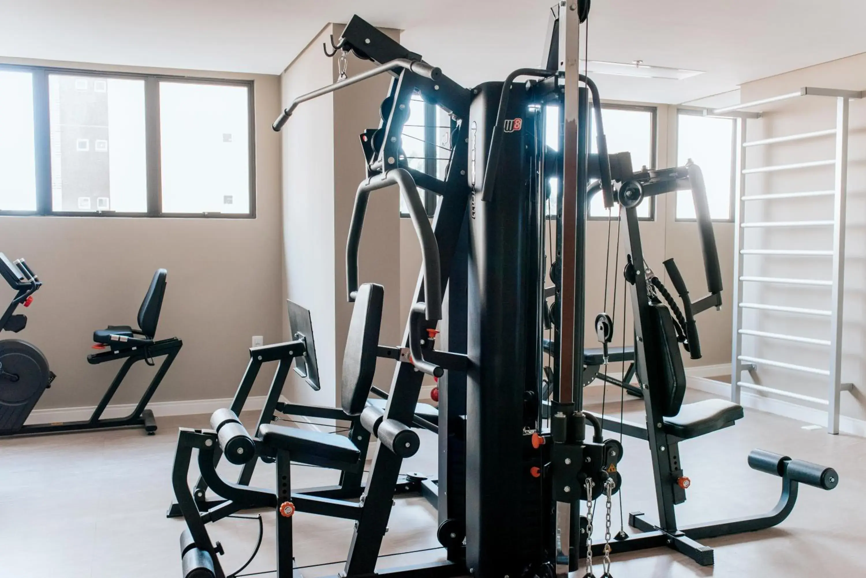 Fitness centre/facilities in Hplus Premium Palmas Fitness centre/facilities in Hplus Premium Palmas