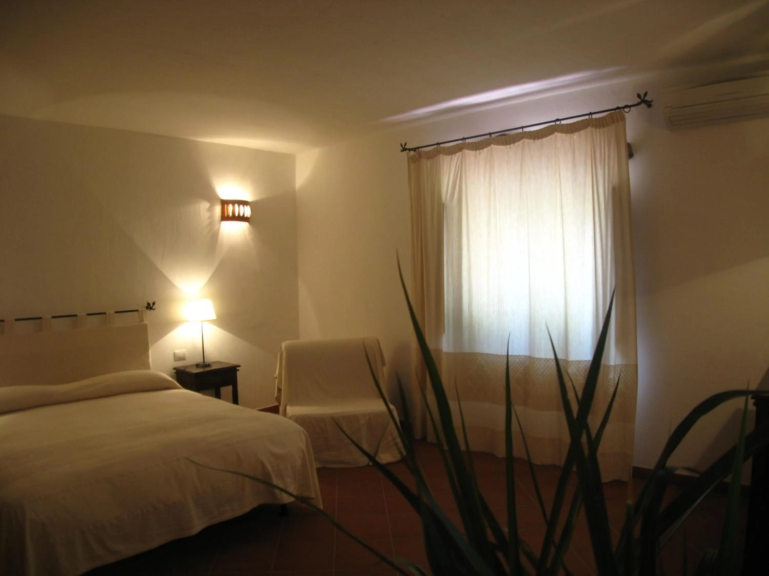 Bedroom, Bed in Il Vecchio Ginepro