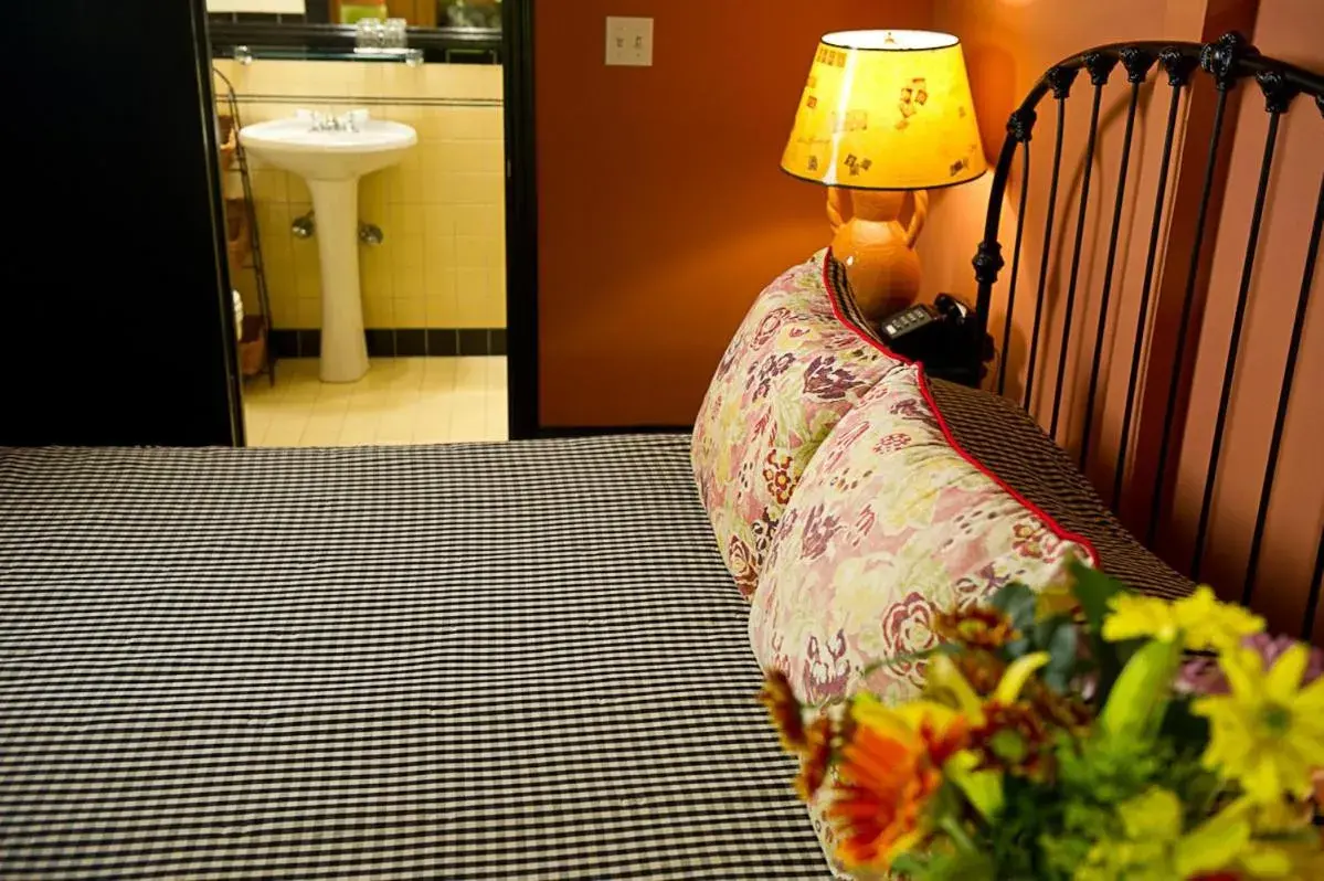 Bed in Hotel Boheme Bed in Hotel Boheme