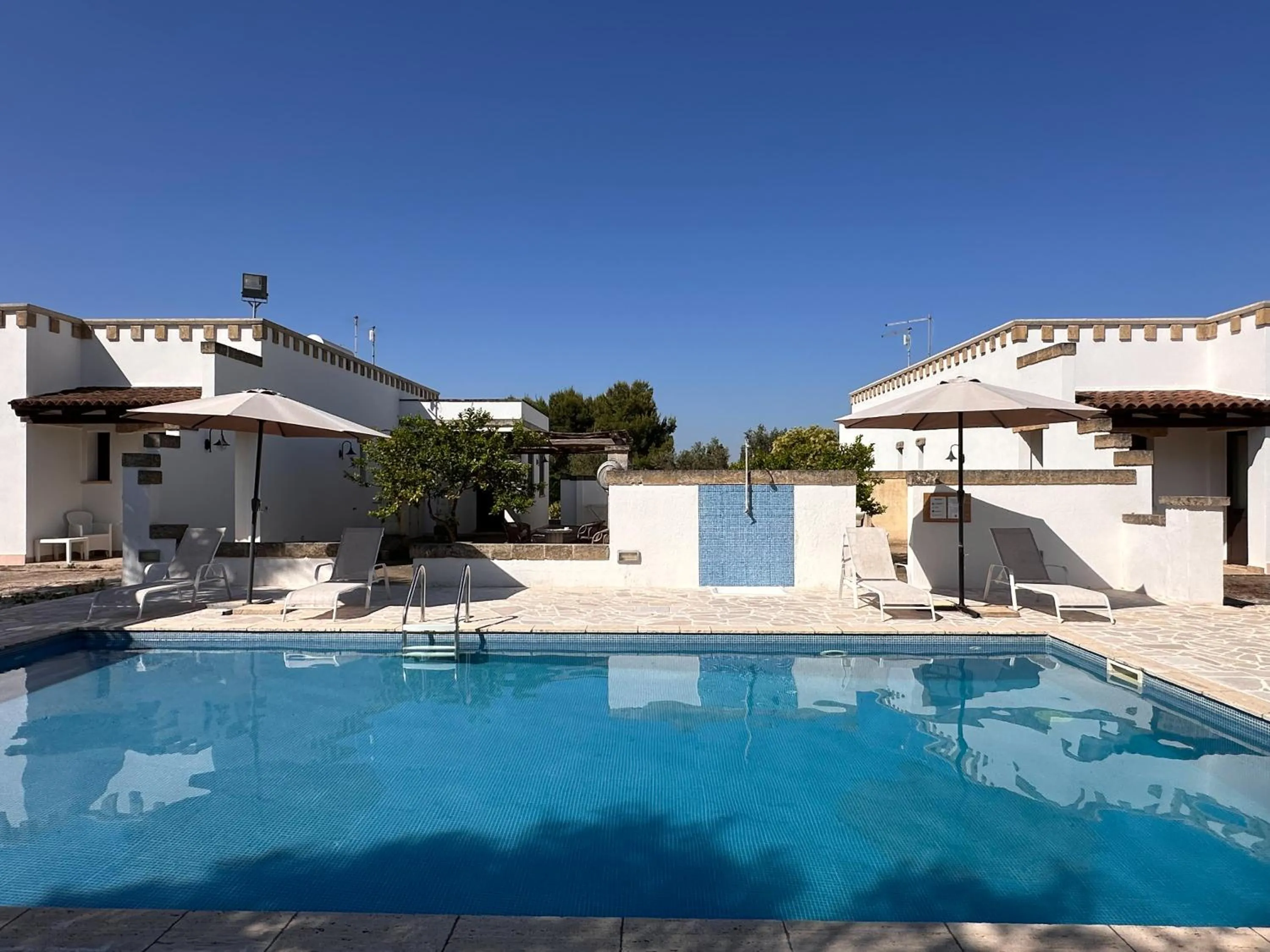 Swimming pool in La palma vacanze