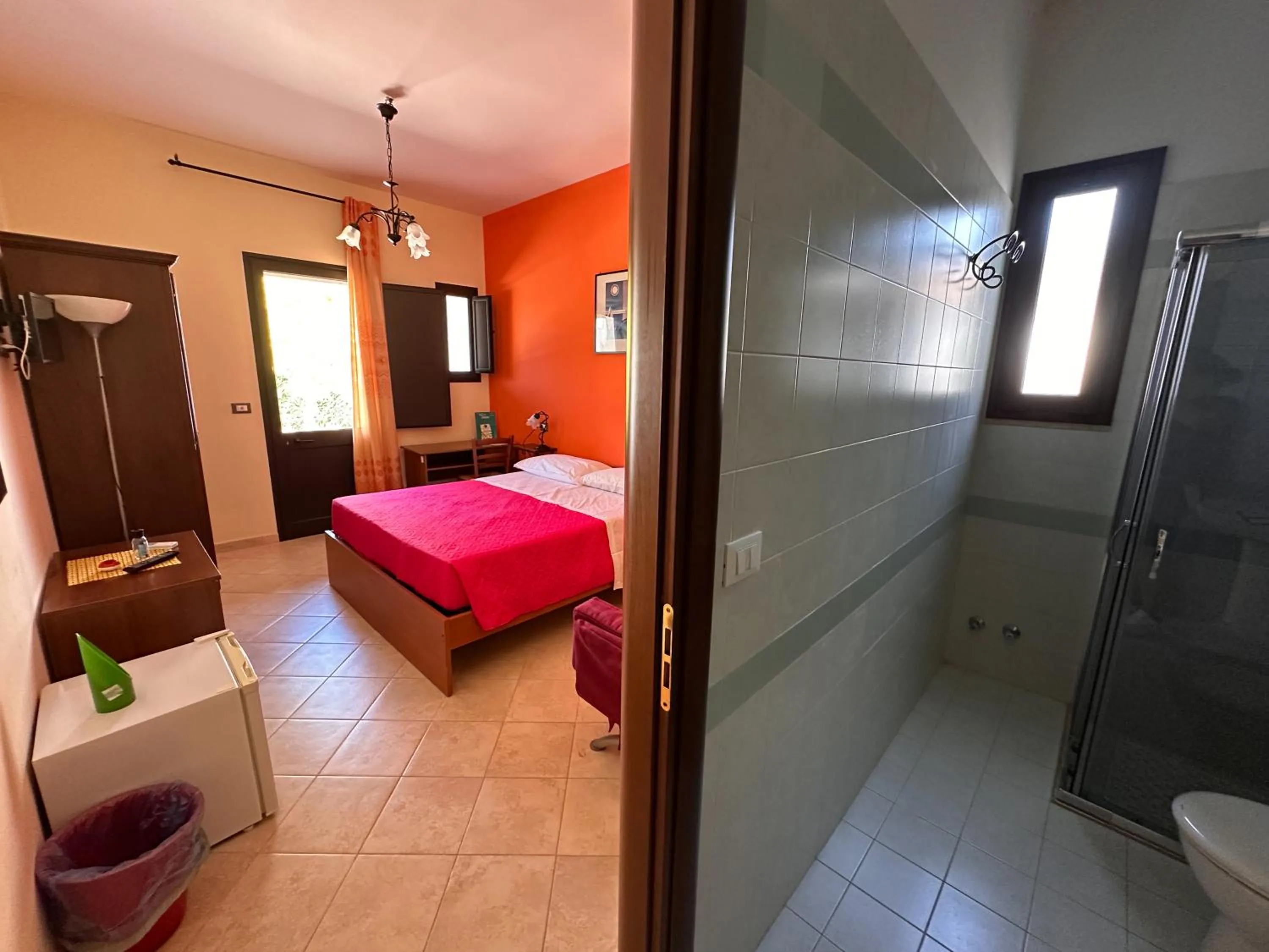 Photo of the whole room, Bed in La palma vacanze