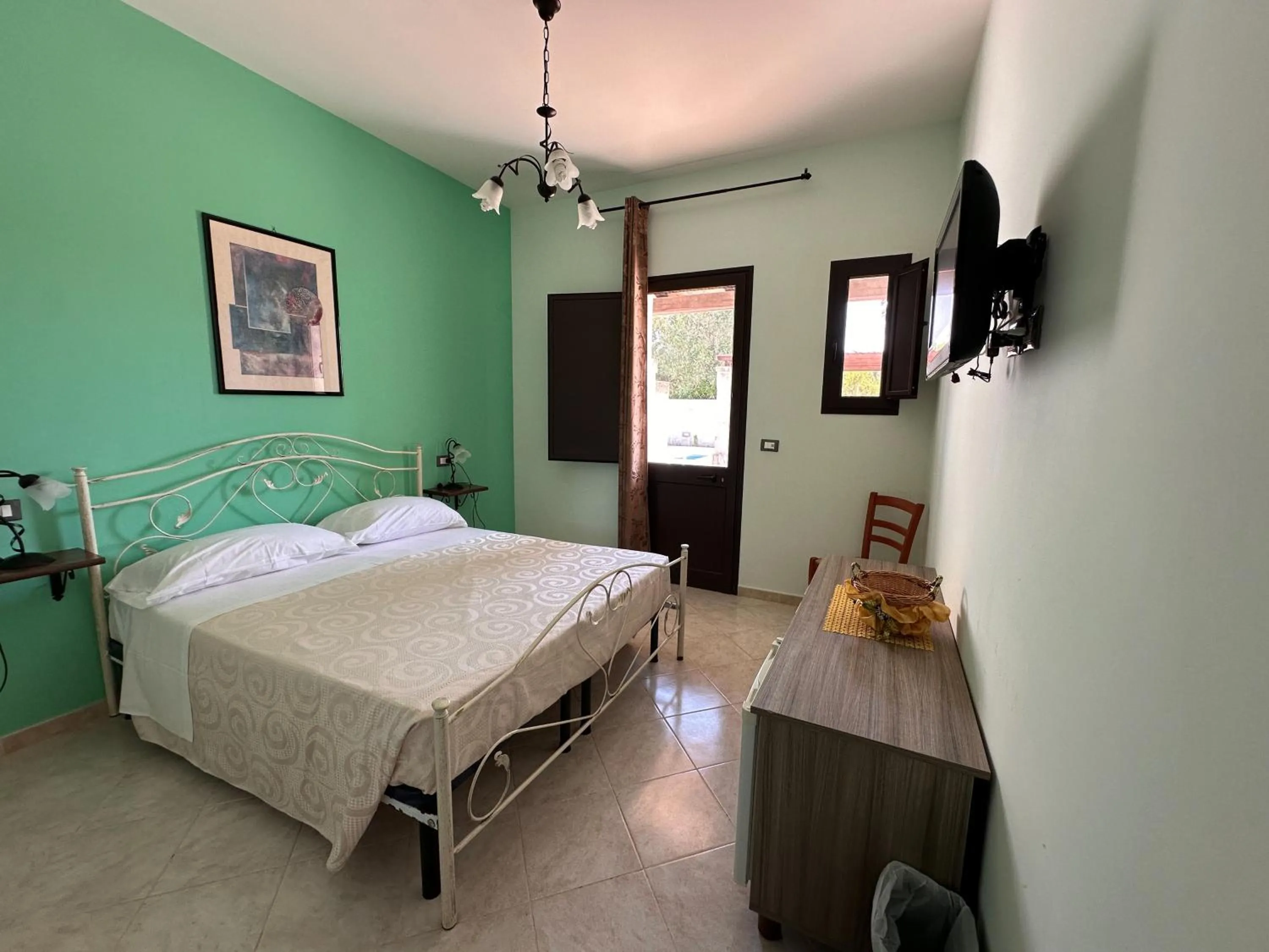Photo of the whole room, Bed in La palma vacanze