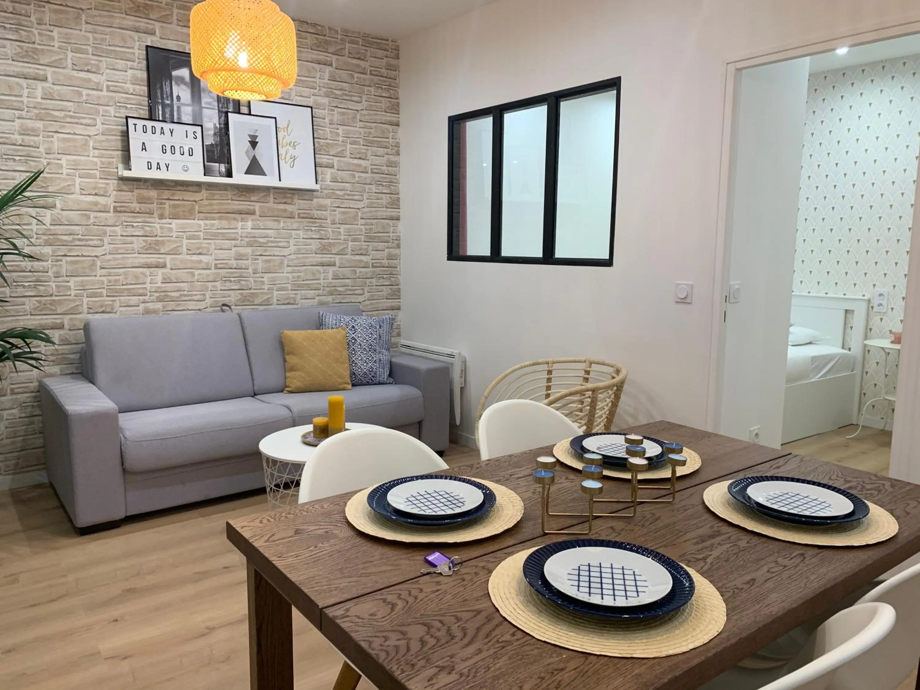 Rent a Room - 253, 2BDR Center of PARIS