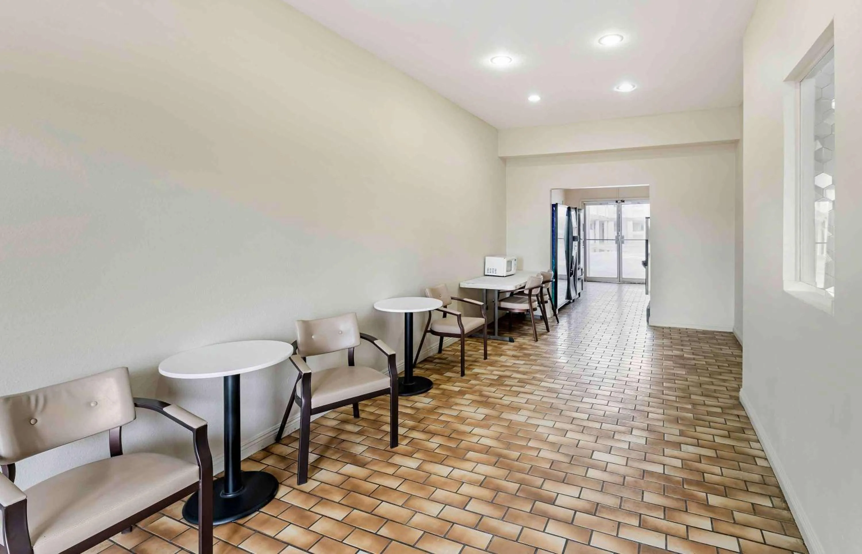 Lobby or reception in Extended Stay America Select Suites - Odessa