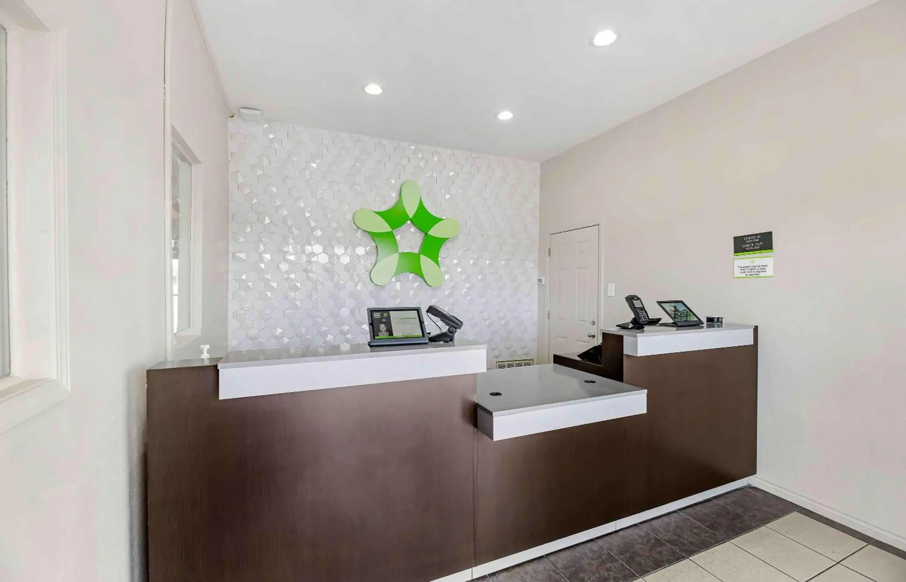 Lobby or reception in Extended Stay America Select Suites - Odessa Lobby or reception in Extended Stay America Select Suites - Odessa