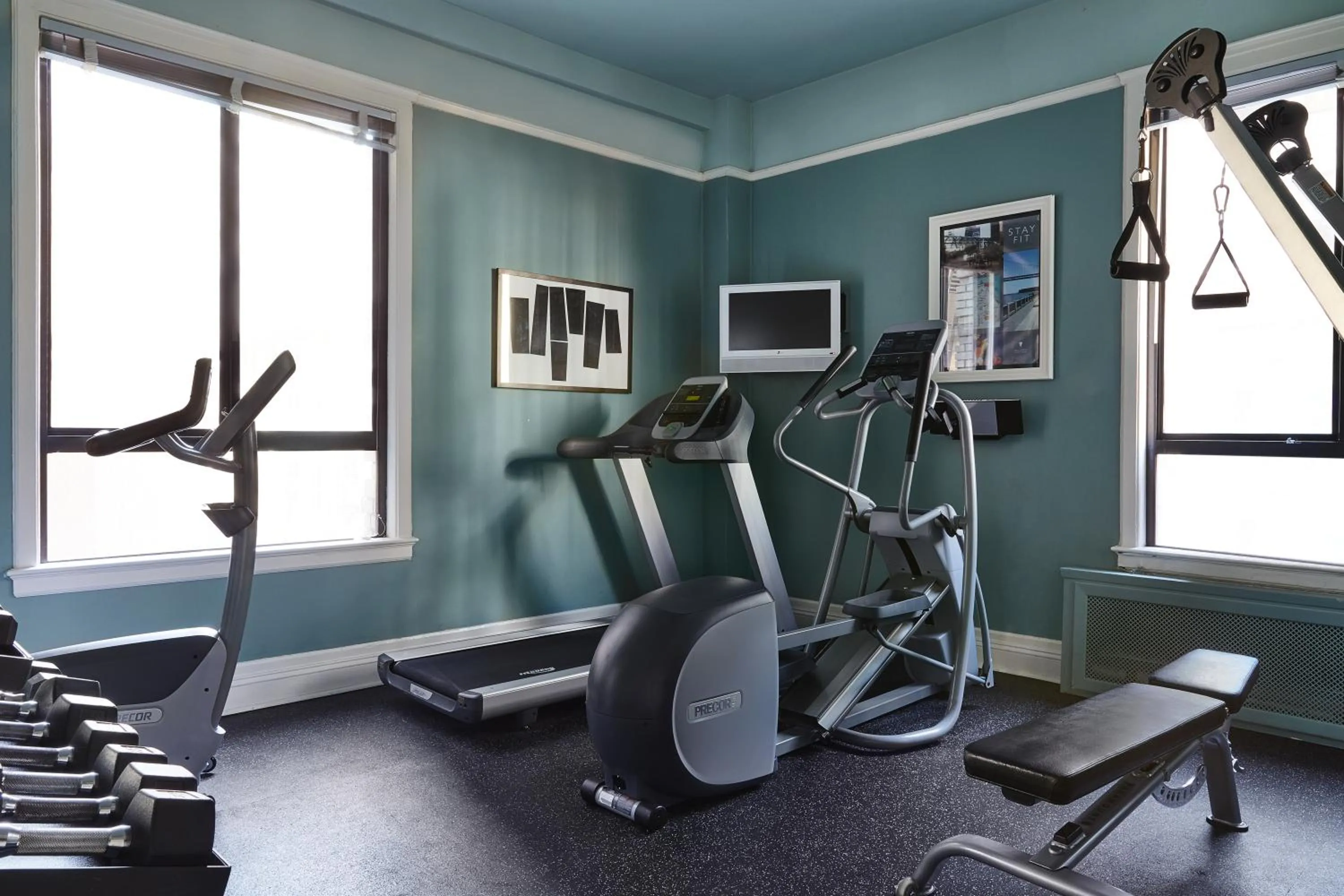 Fitness centre/facilities in Galleria Park Hotel