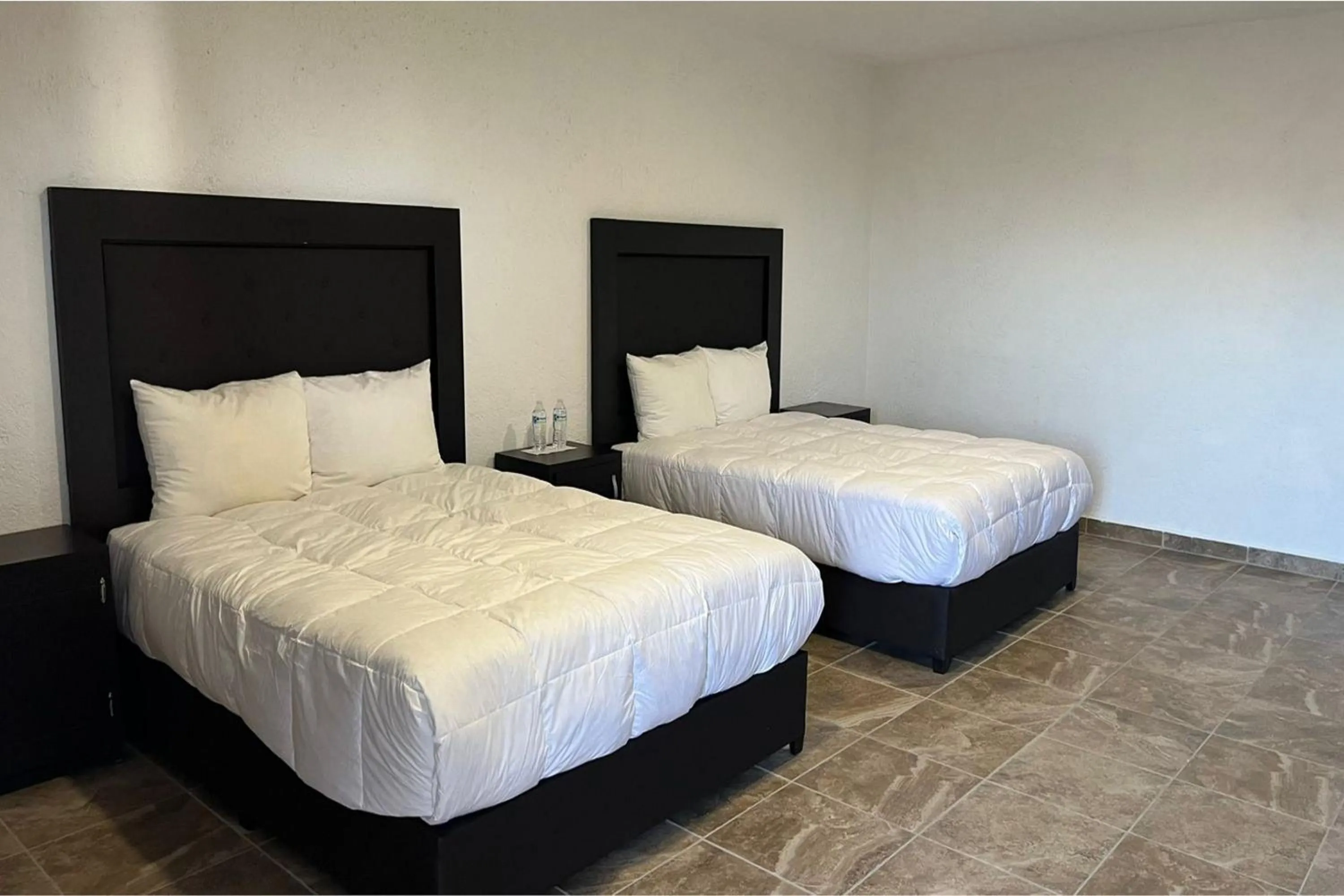 Standard Double Room with Two Double Beds in Collection O Hotel Nueva Escocia, Puebla