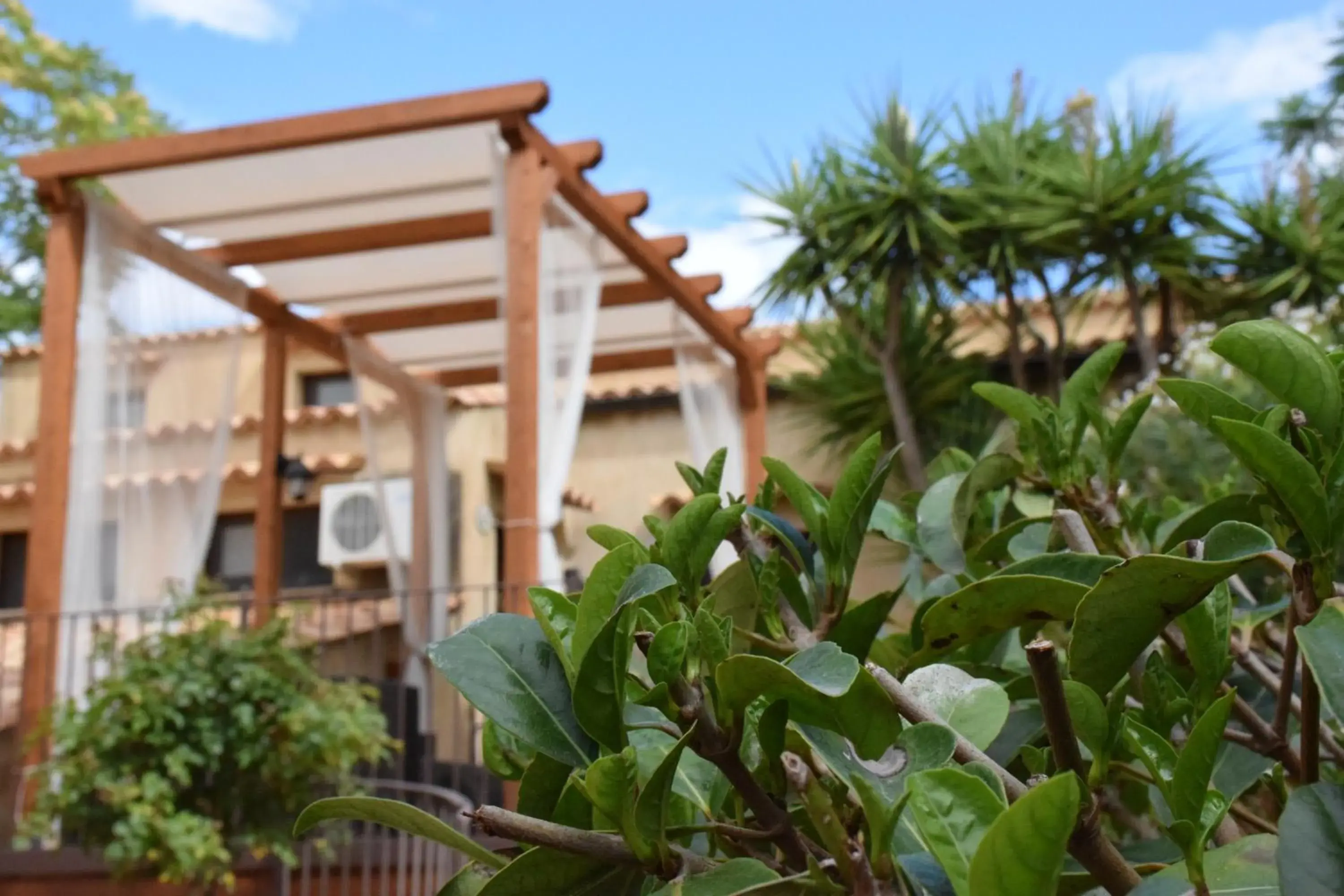 Property building in Villa Tasca Property building in Villa Tasca