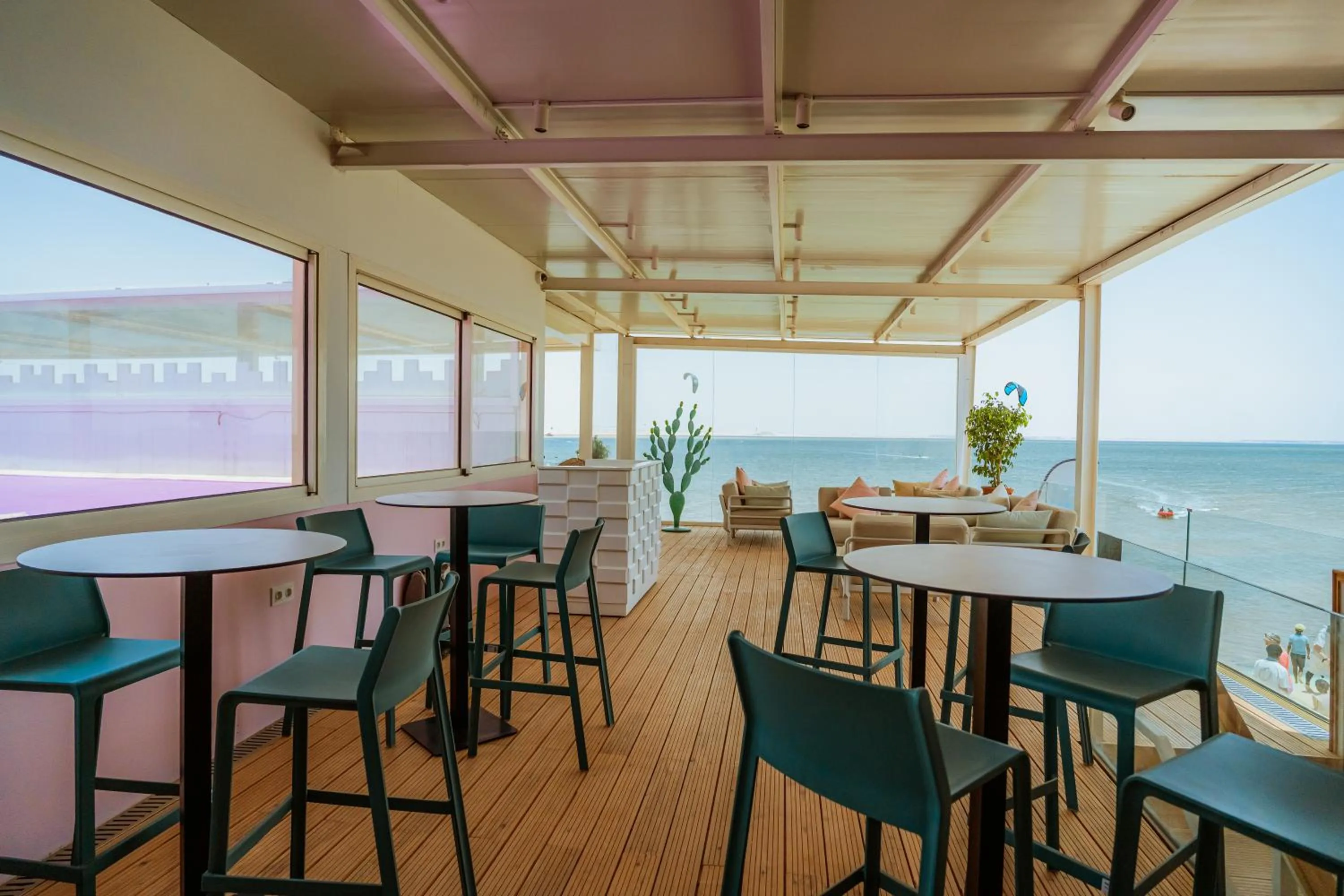 Restaurant/places to eat in PK25 Dakhla