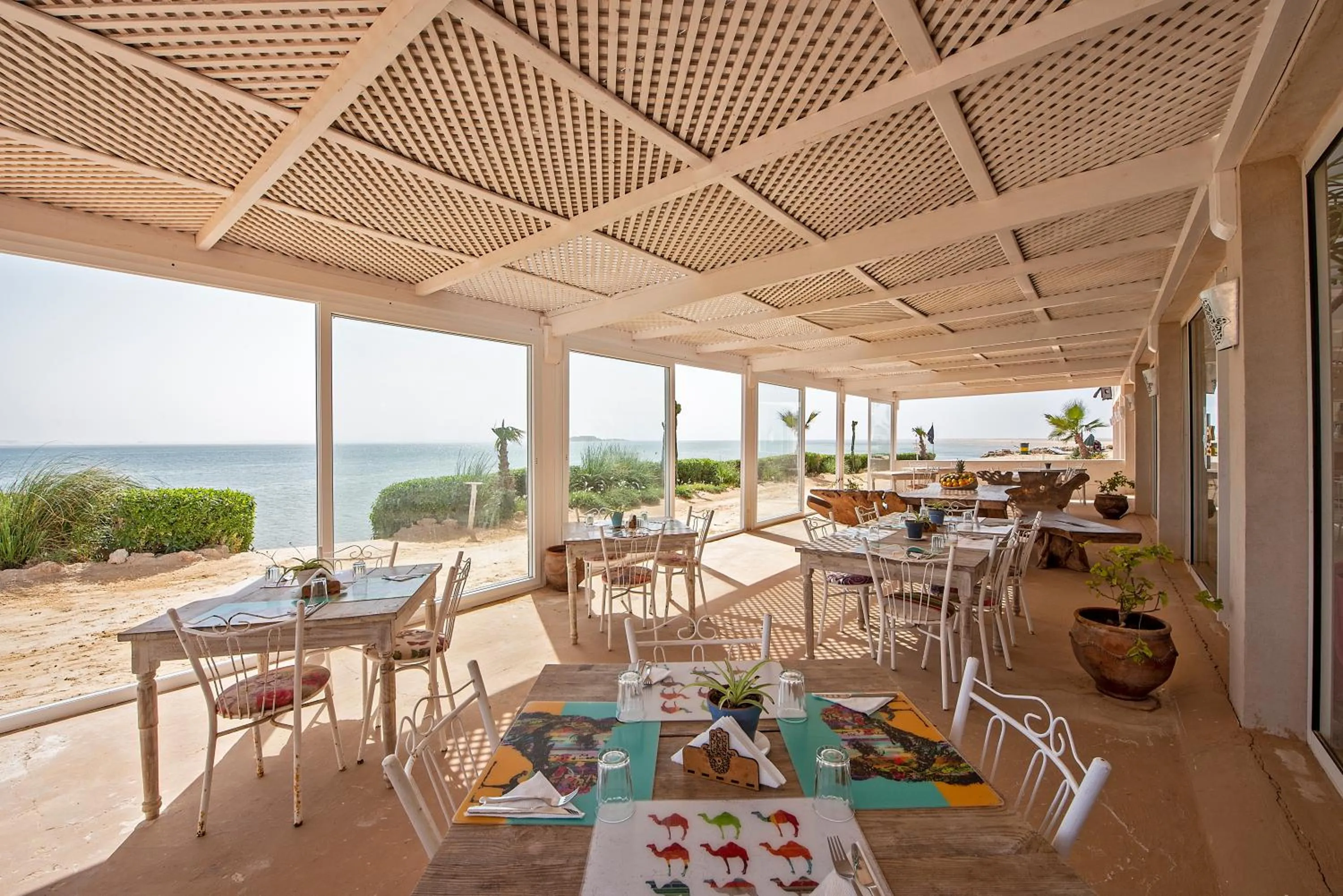 Restaurant/places to eat in PK25 Dakhla