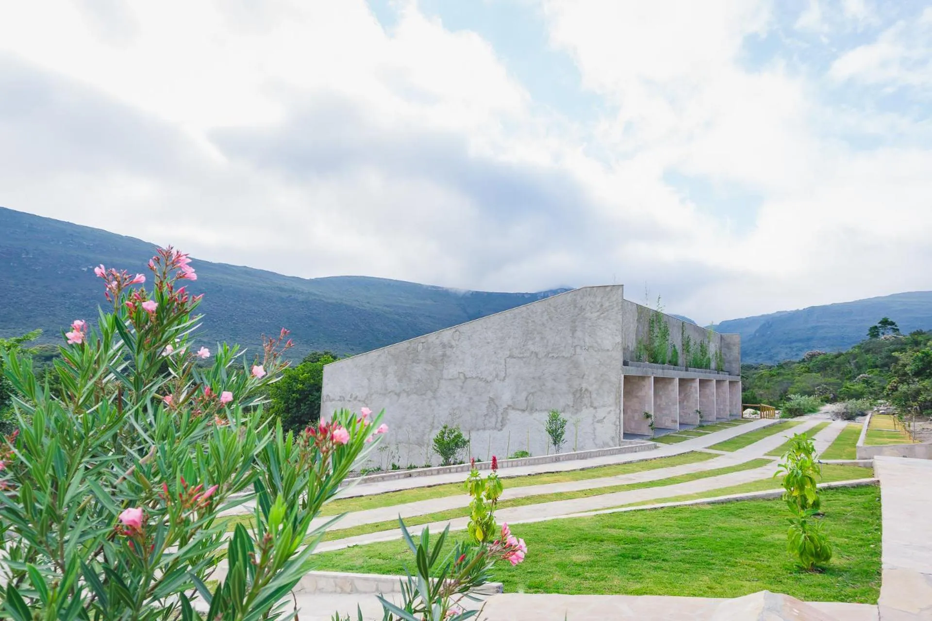 Property building in Pousada Amanhecer