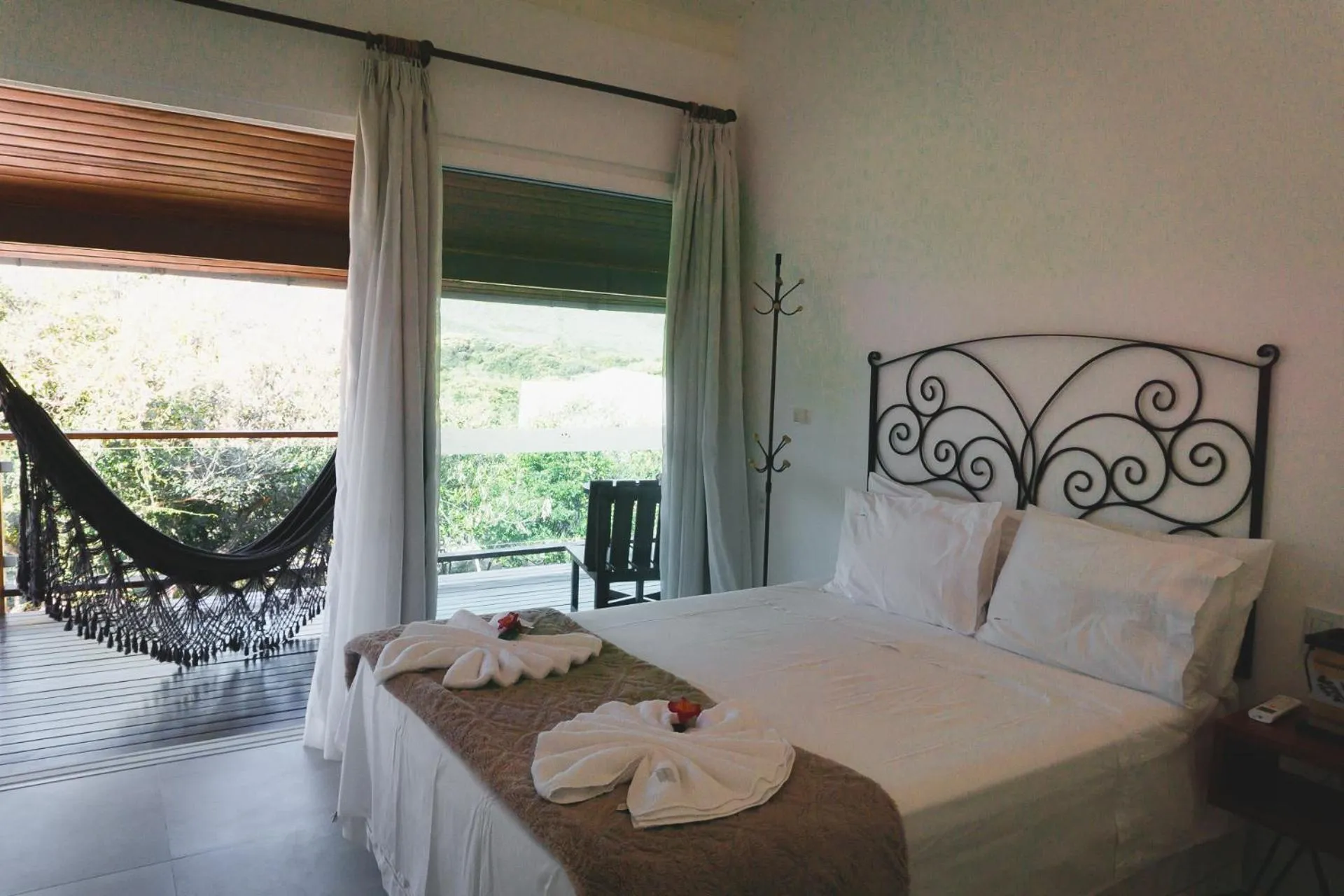 Bedroom, Bed in Pousada Amanhecer